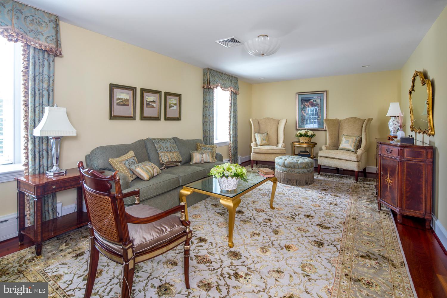 STONEGATE - Residential