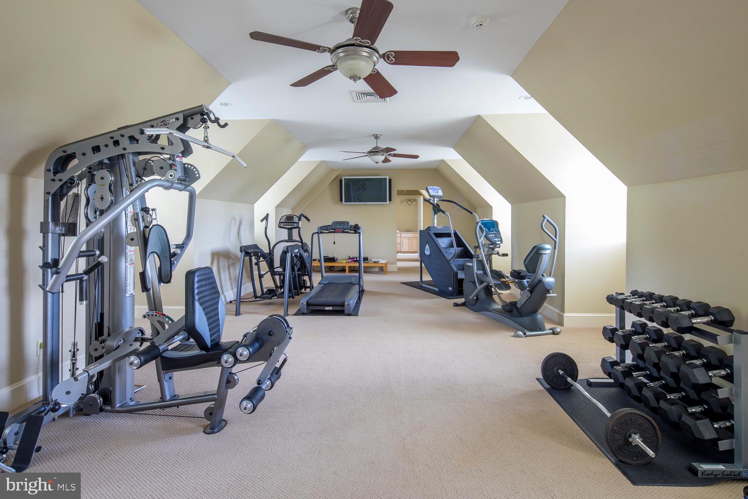 STONEGATE - Residential