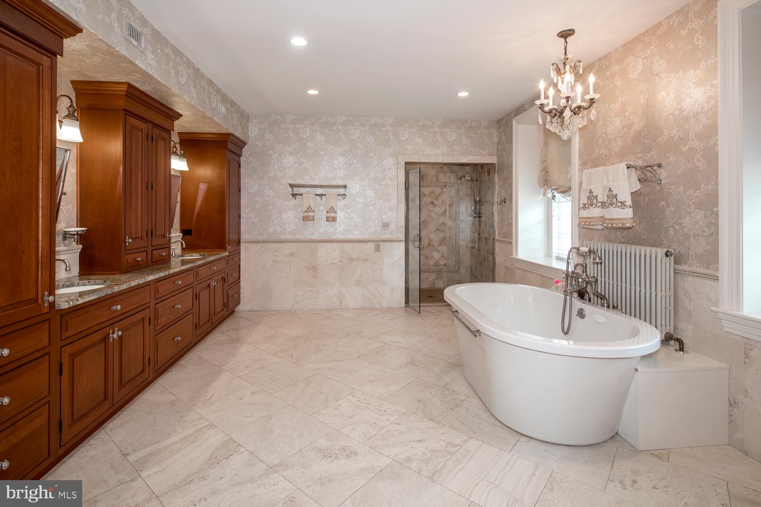 STONEGATE - Residential