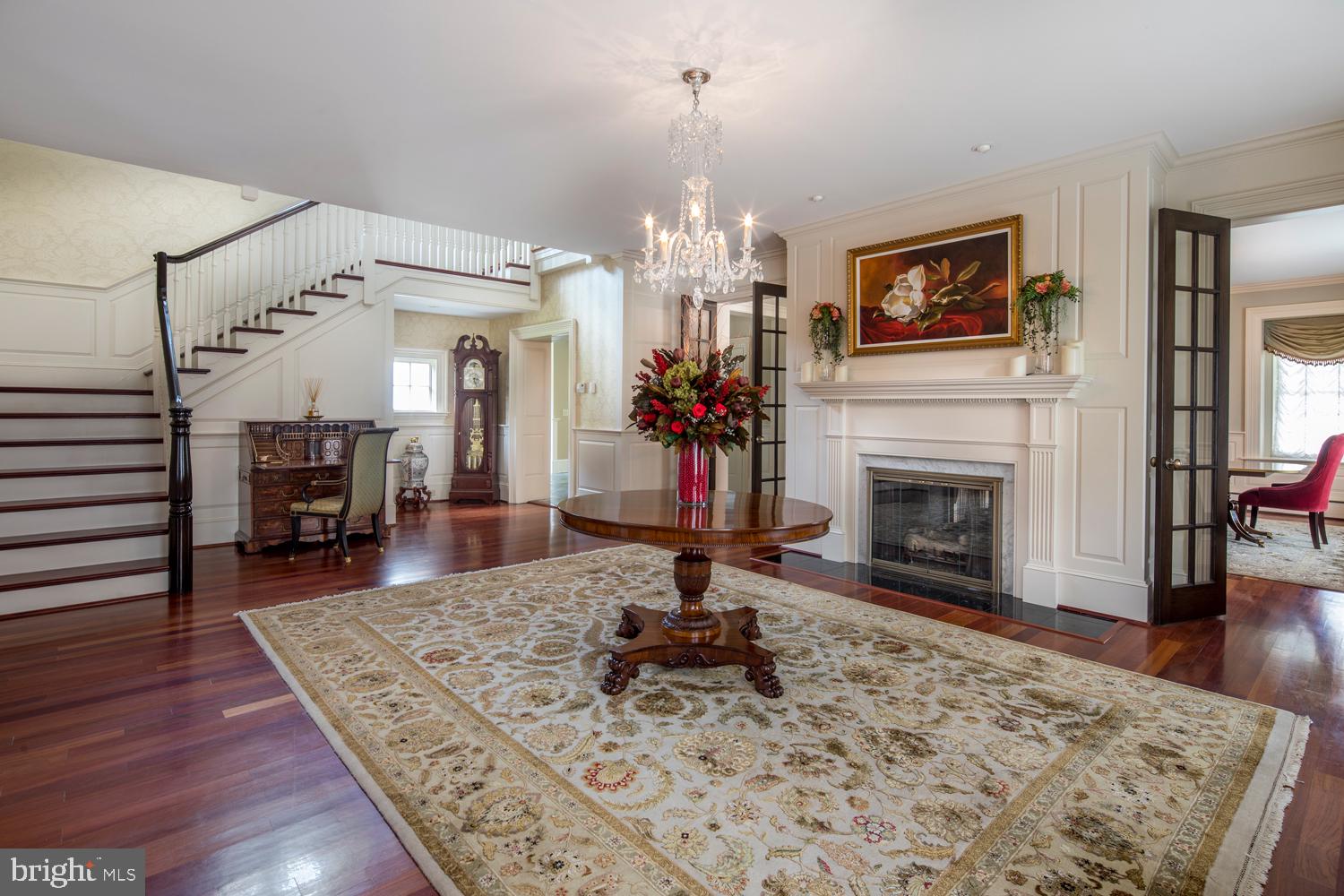 STONEGATE - Residential