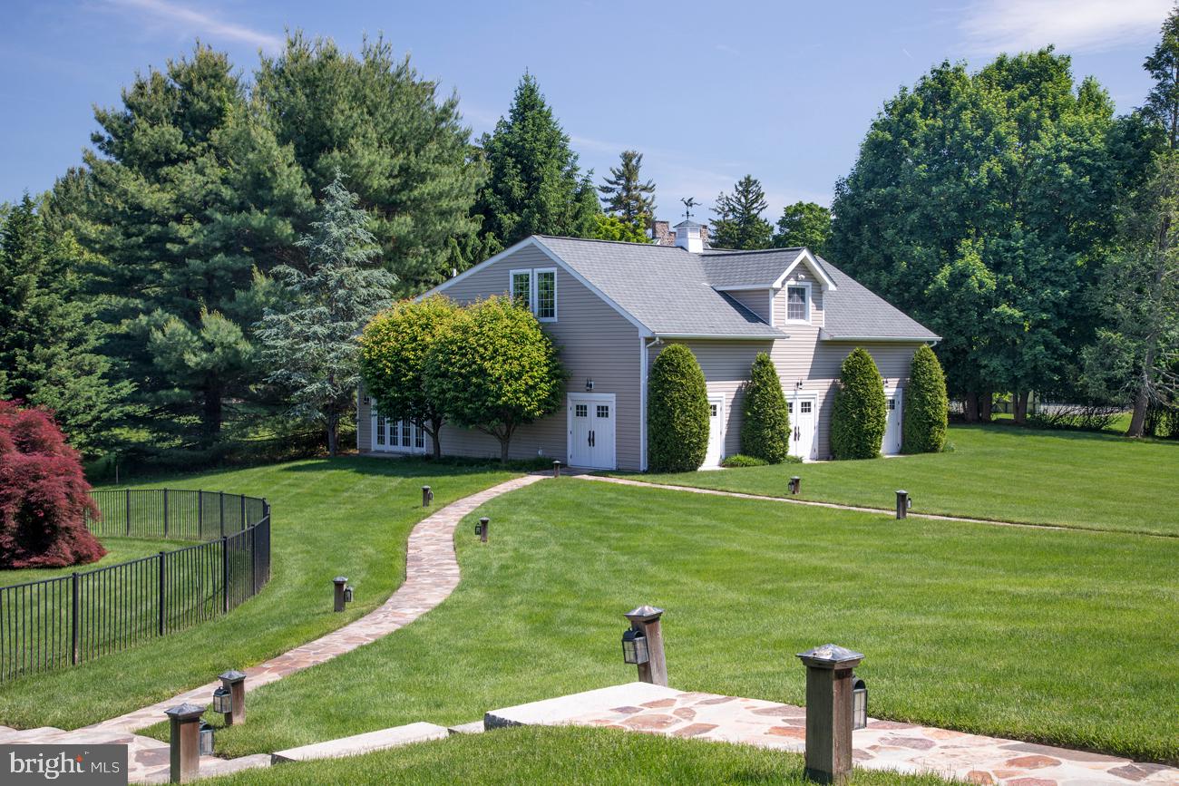 STONEGATE - Residential