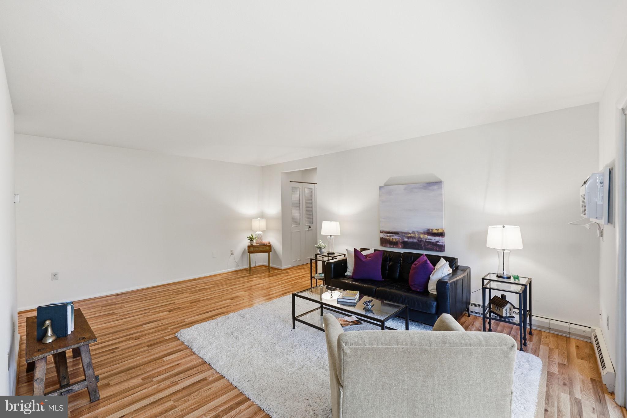 3312 CHISWICK COURT 62-2B