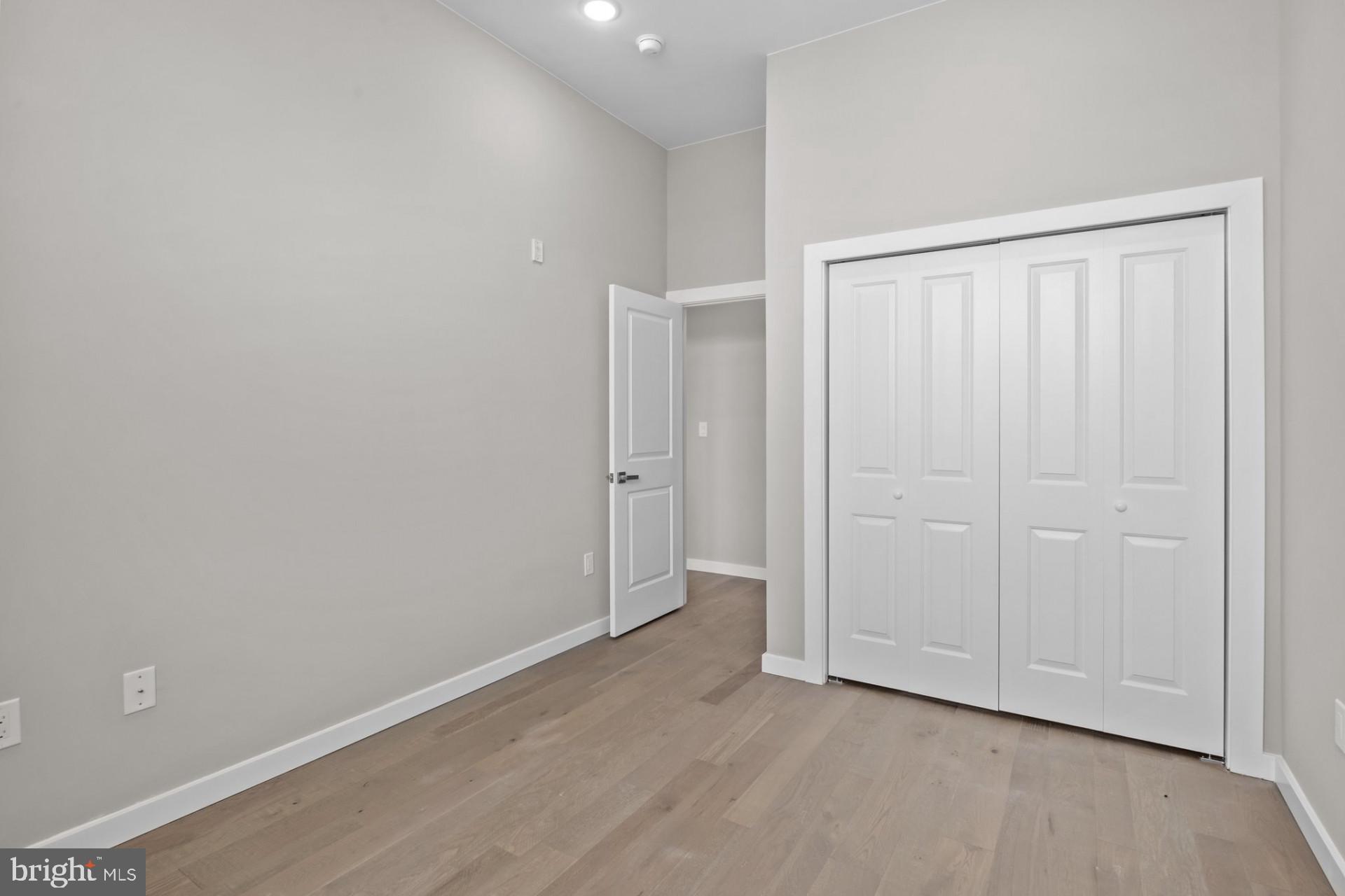 BRISTOL - Residential