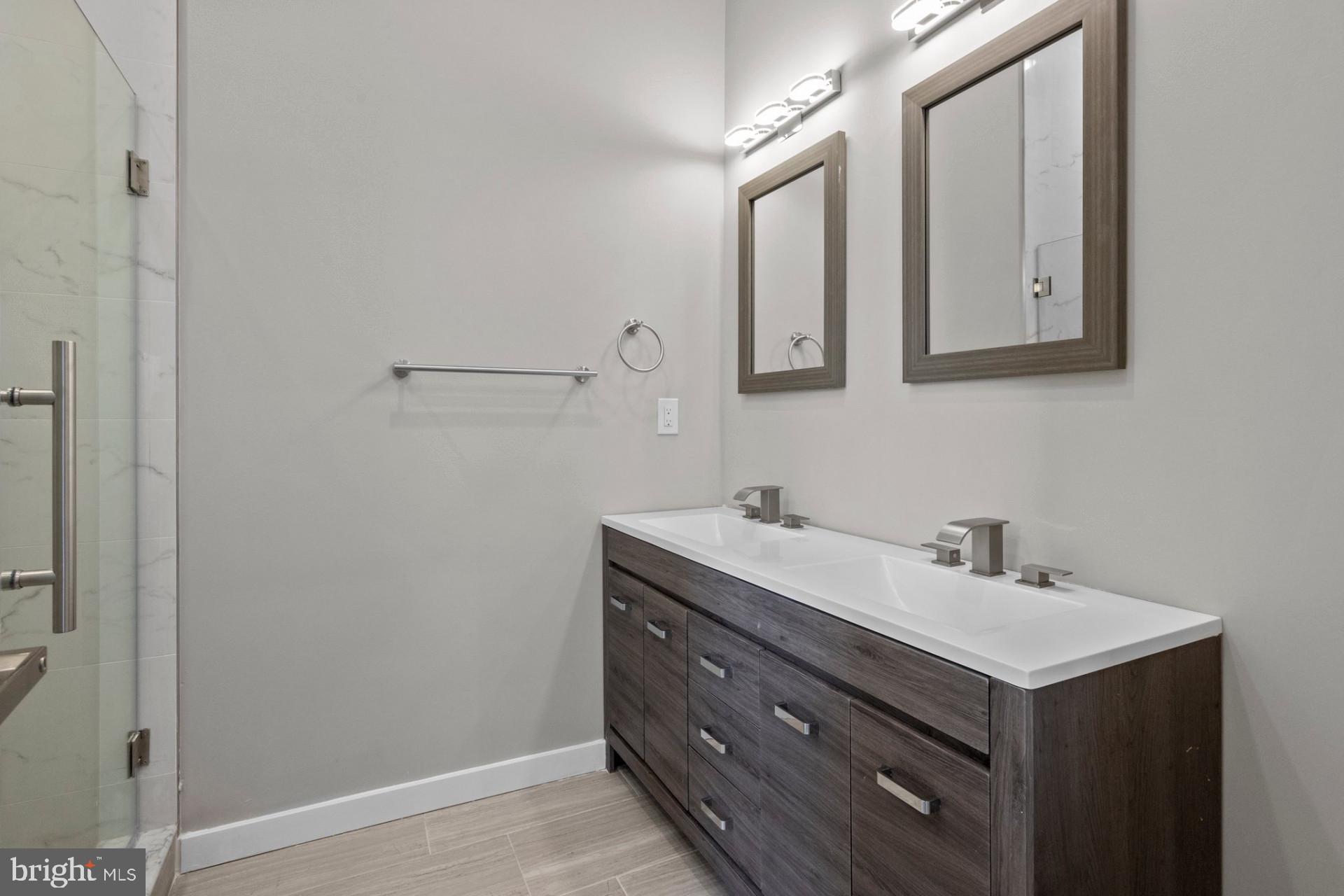 BRISTOL - Residential