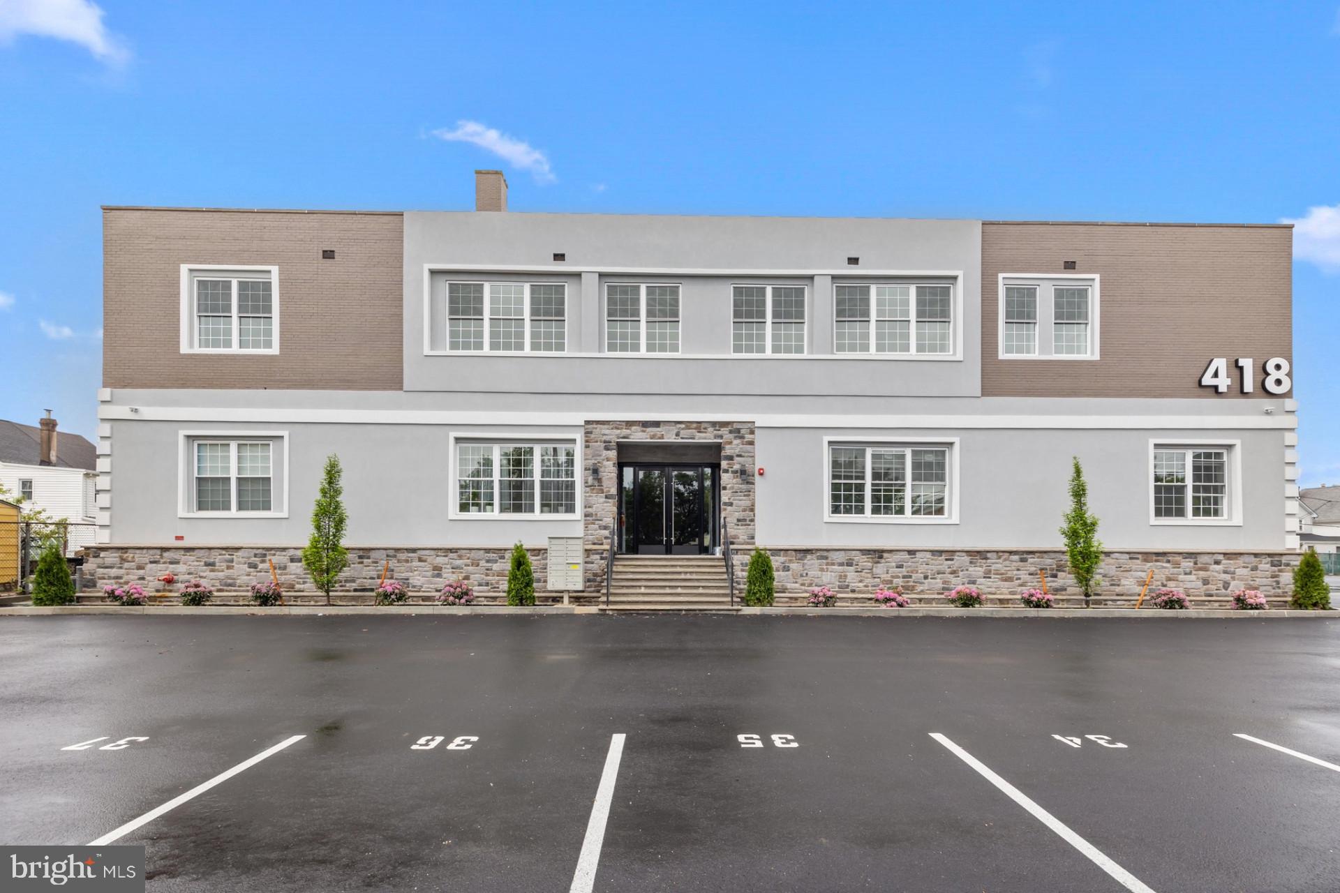 BRISTOL - Residential