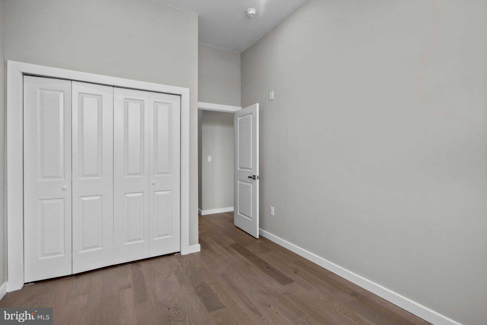 BRISTOL - Residential