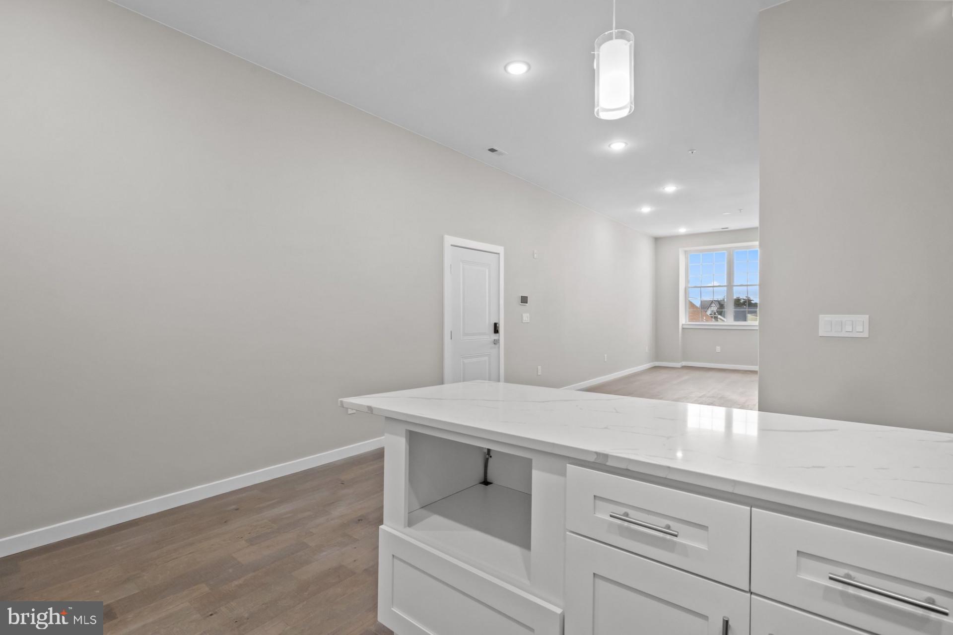 BRISTOL - Residential