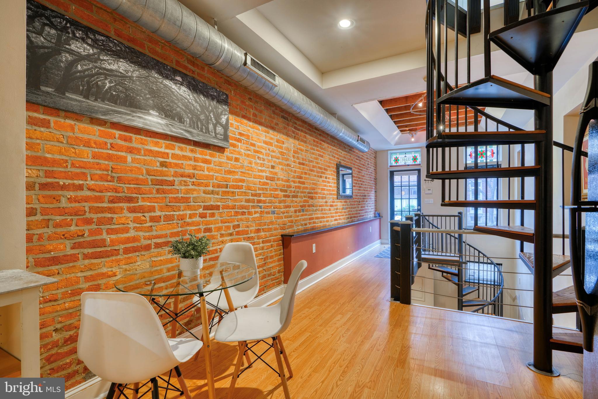 BUTCHERS HILL - Residential