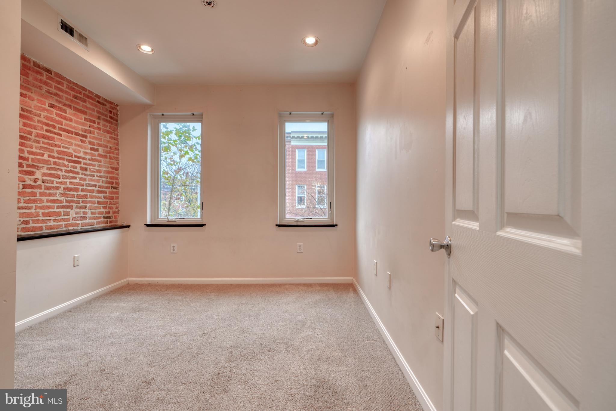 BUTCHERS HILL - Residential