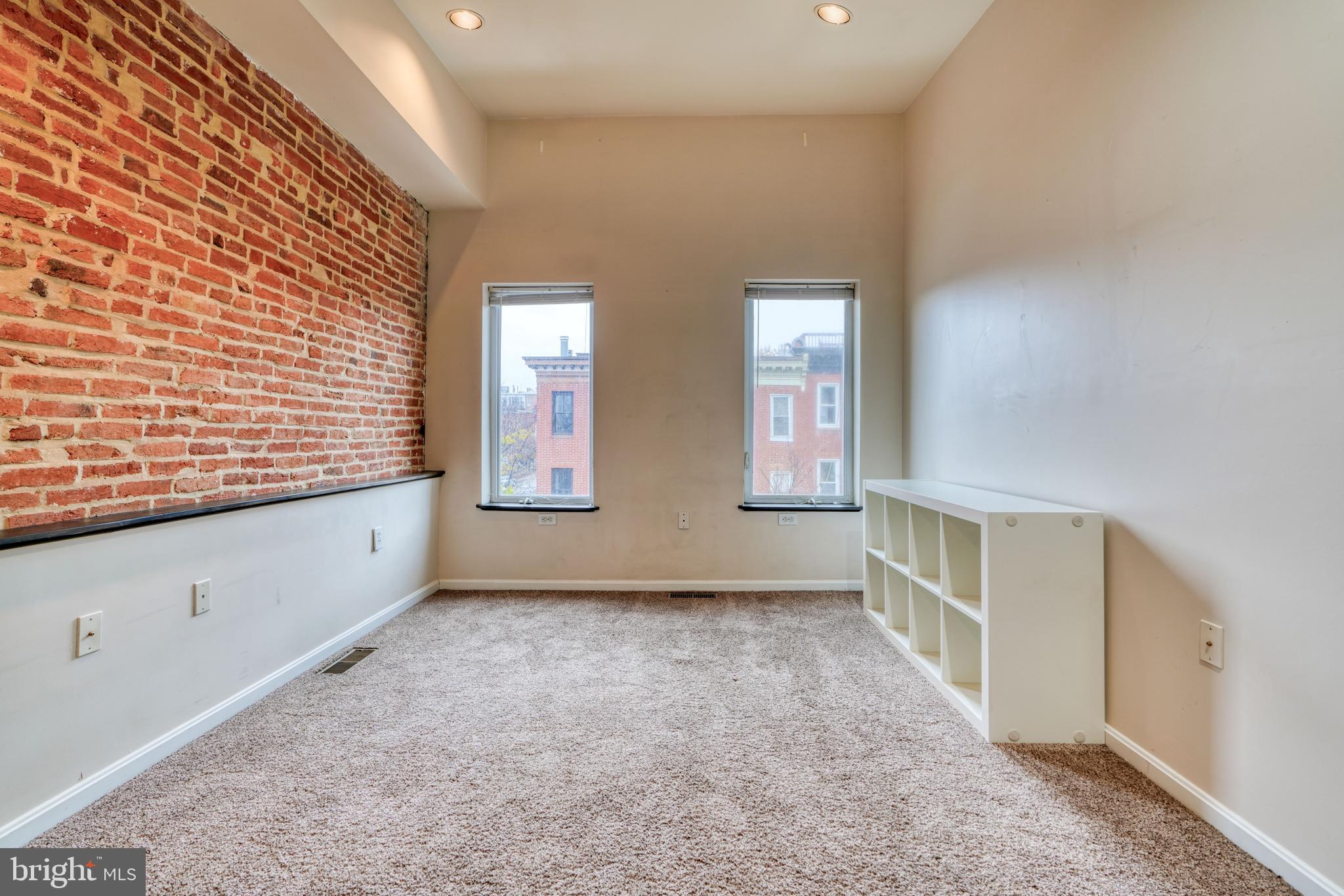 BUTCHERS HILL - Residential