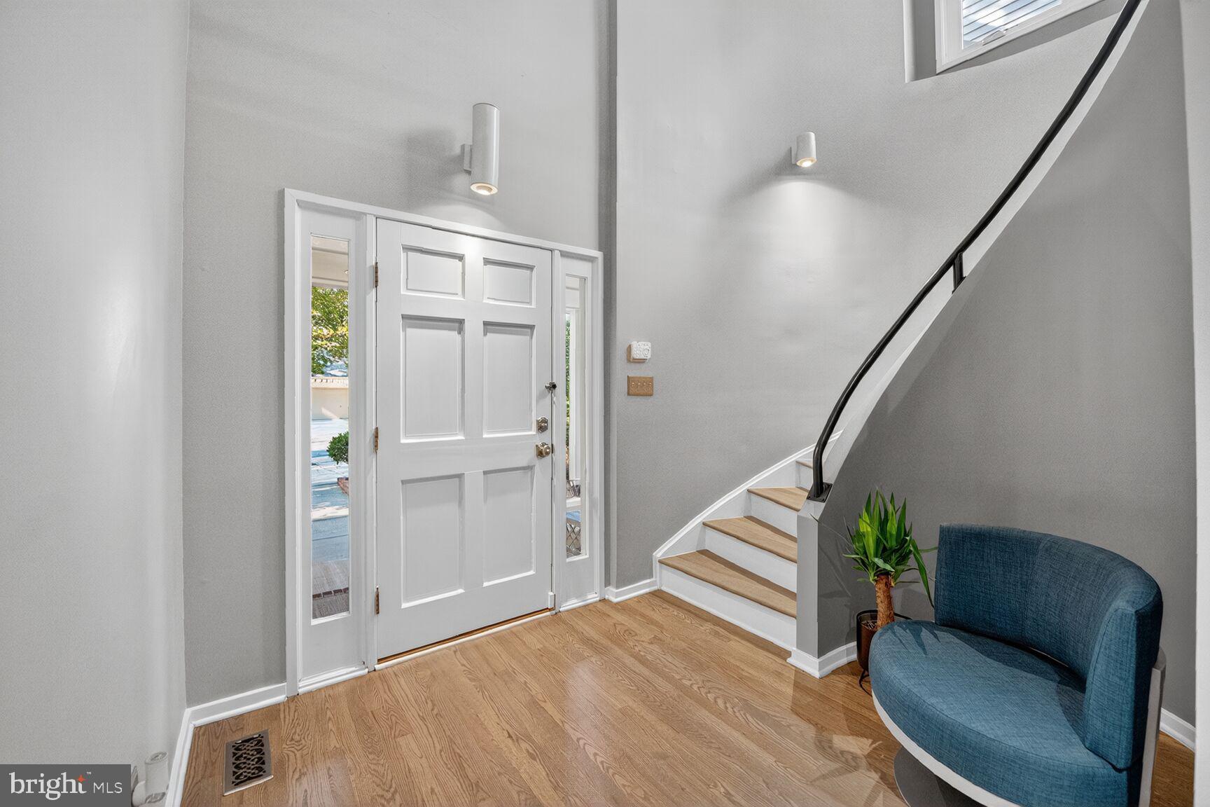 2031 BEACON PLACE