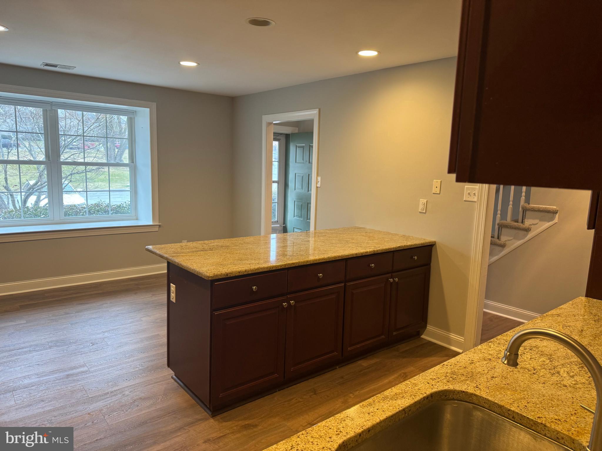 RHONDDA - Residential