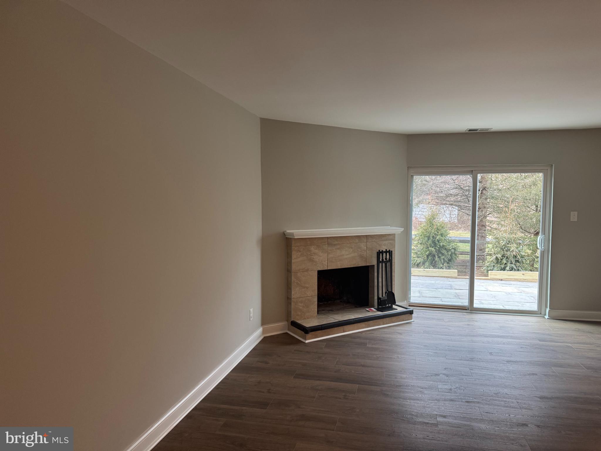 RHONDDA - Residential