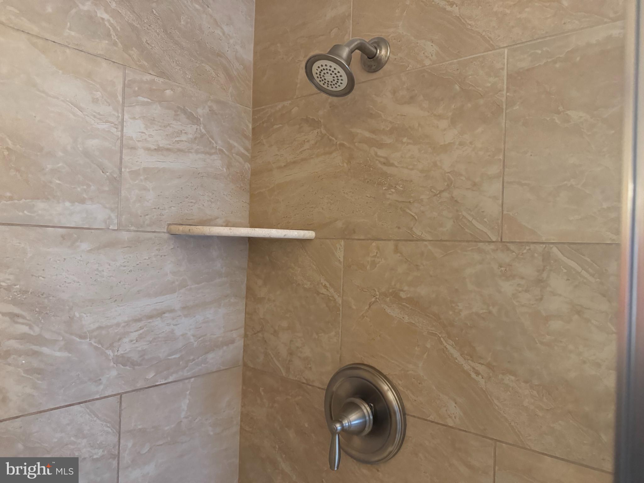 RHONDDA - Residential