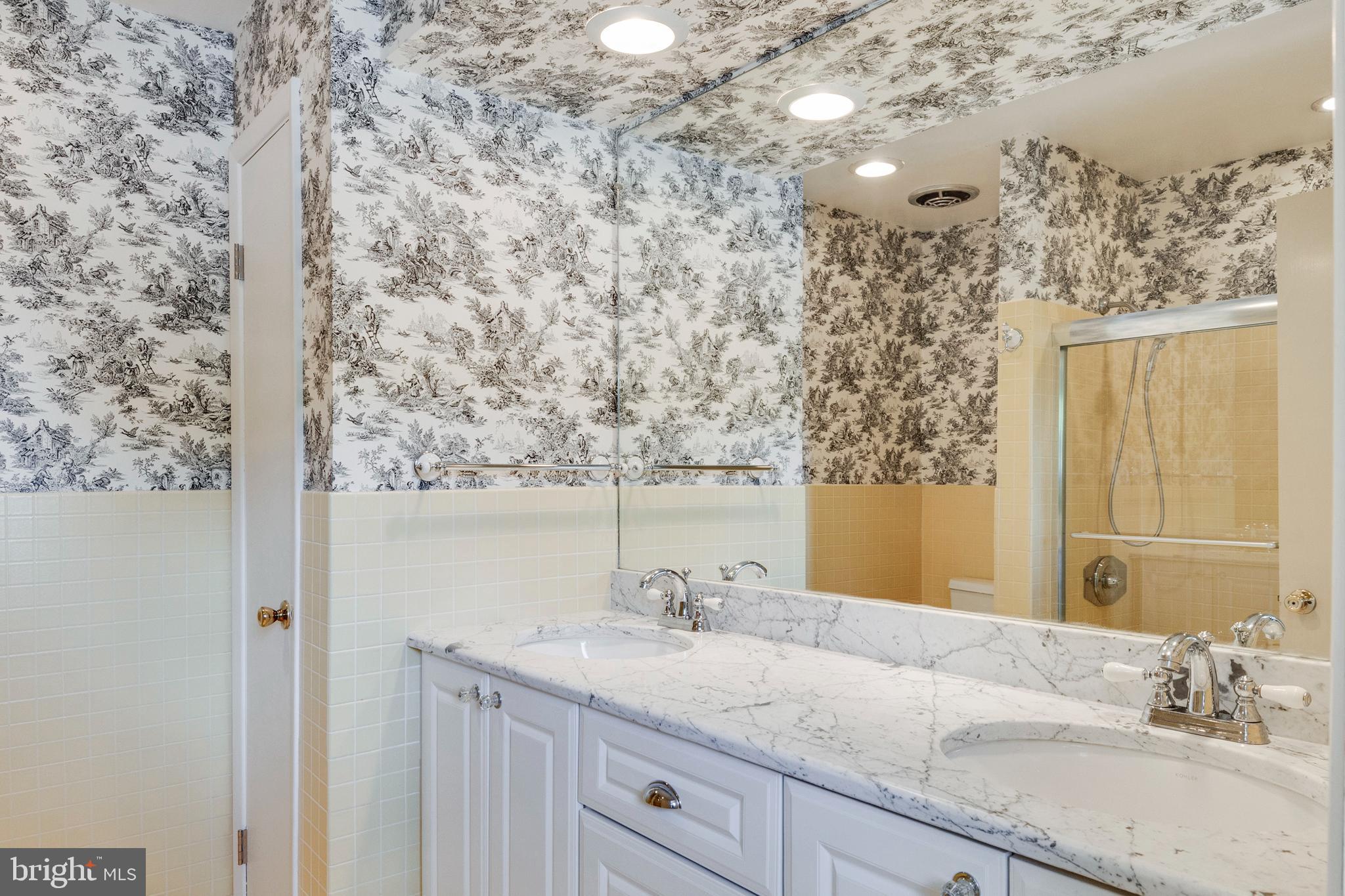 ADMIRAL HEIGHTS - Residential