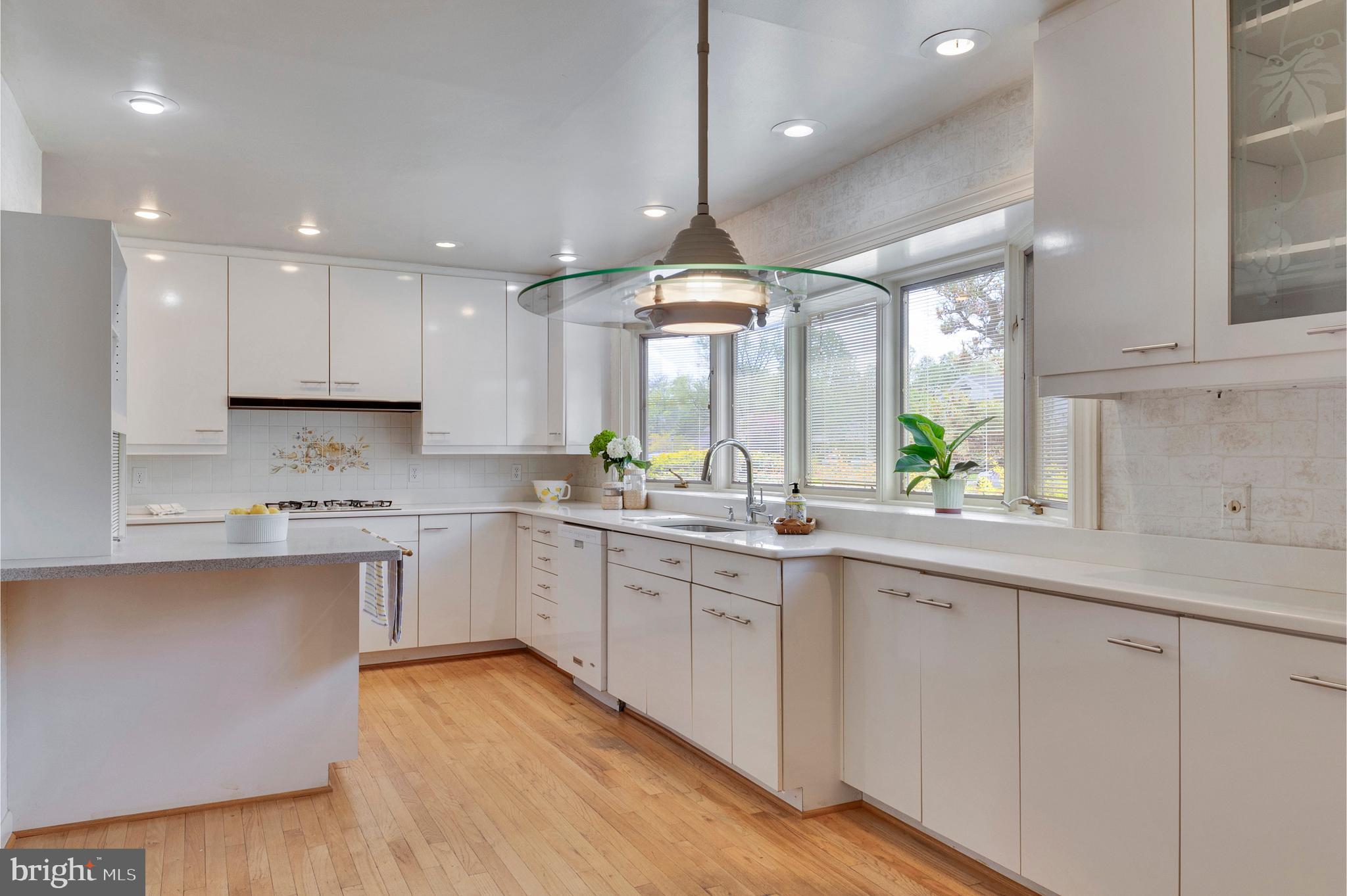 ADMIRAL HEIGHTS - Residential