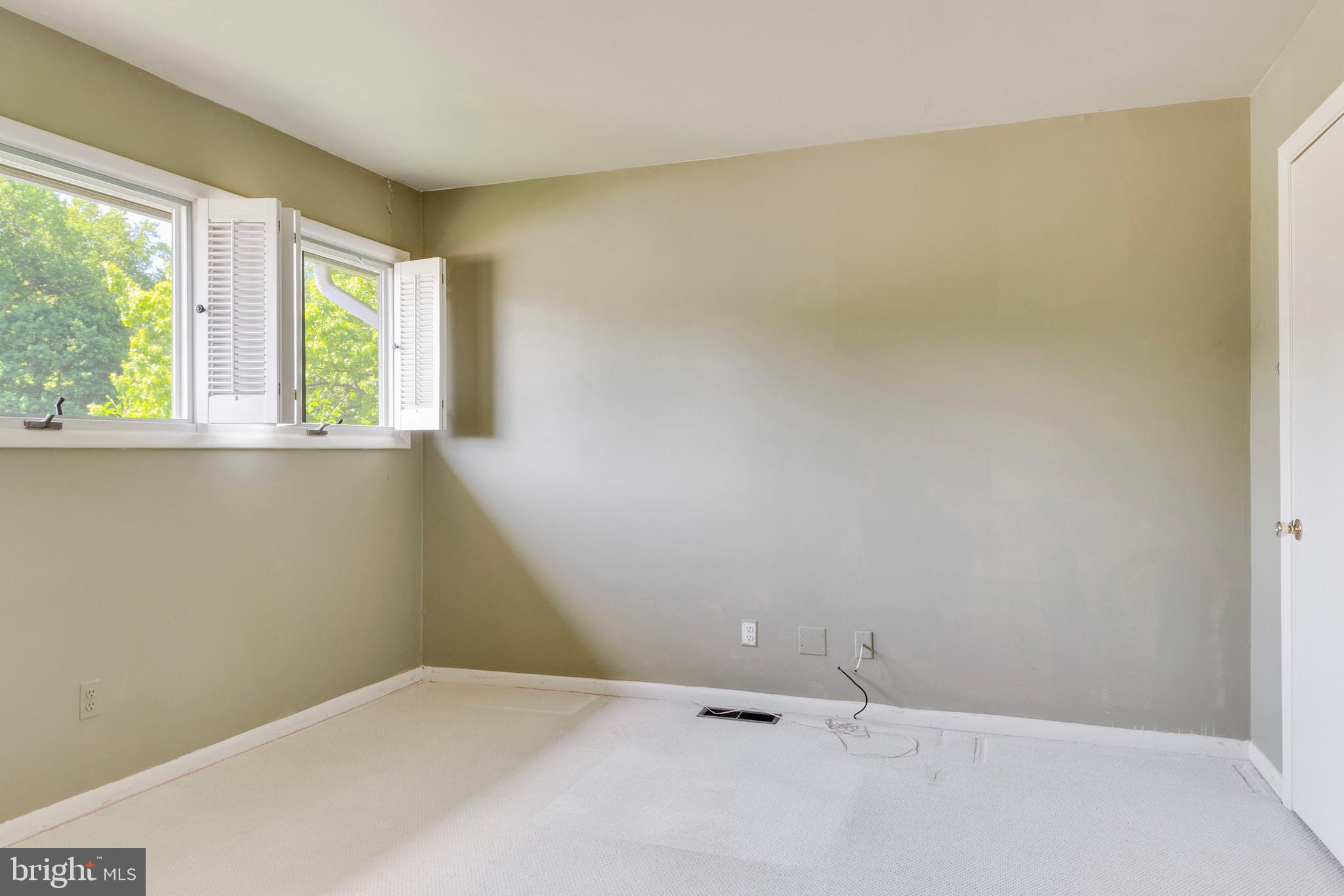 ADMIRAL HEIGHTS - Residential