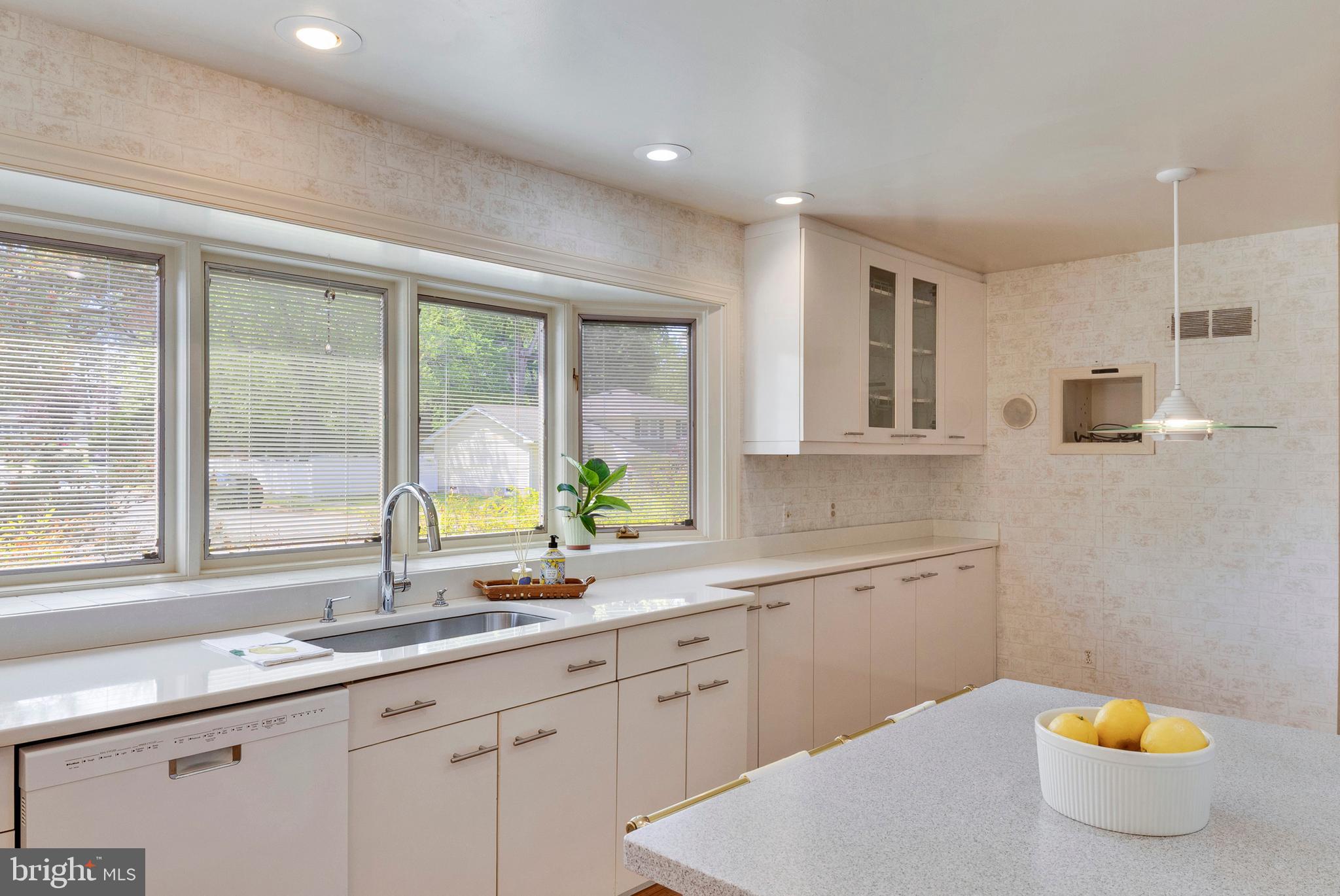 ADMIRAL HEIGHTS - Residential