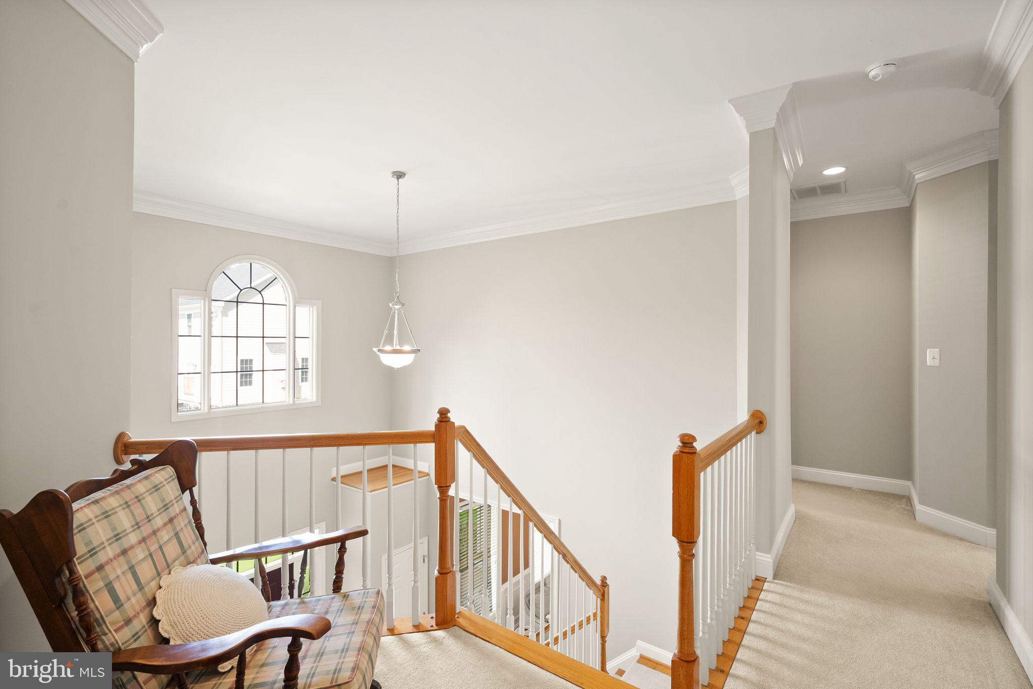 VILLAGE CASE - Residential