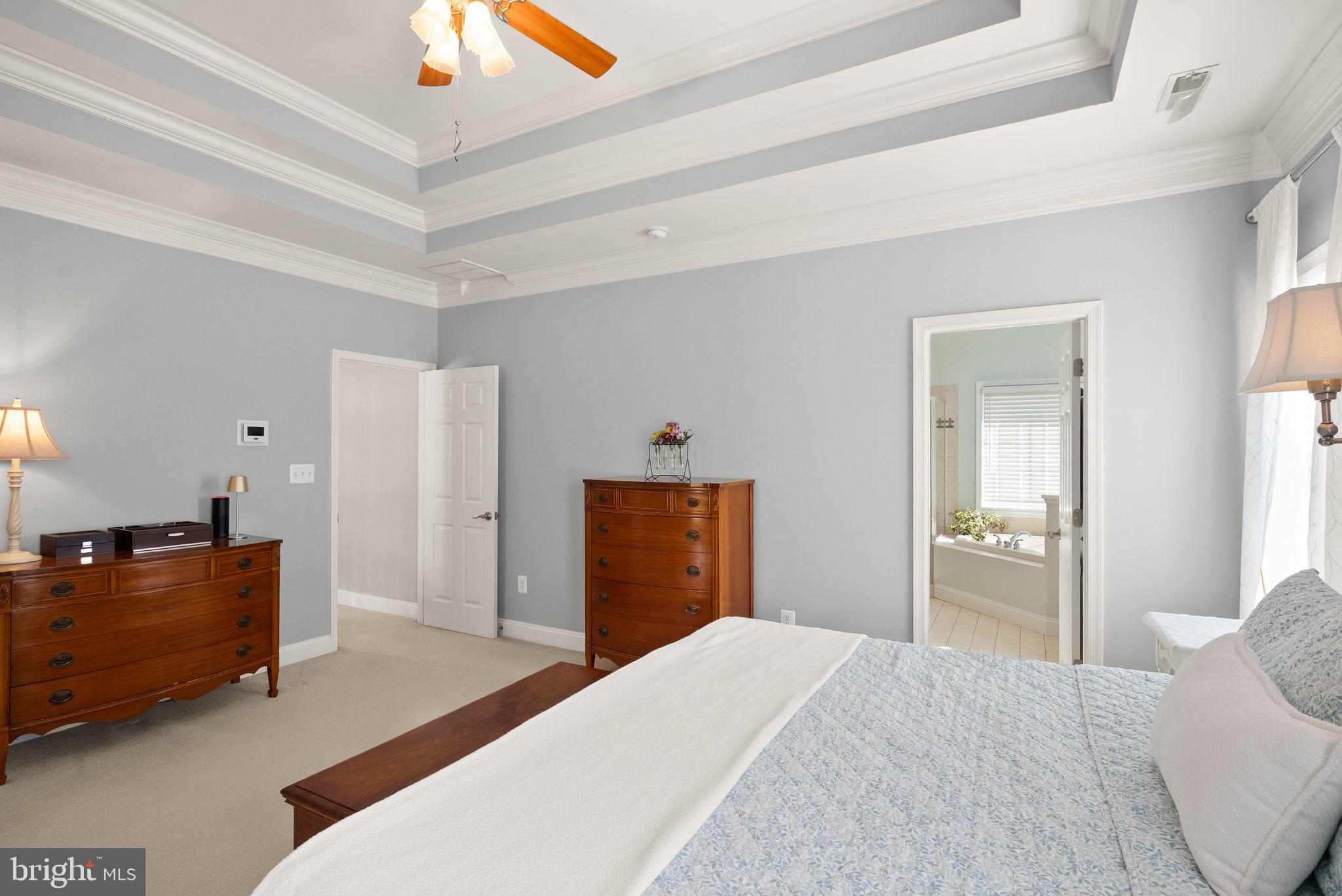 VILLAGE CASE - Residential