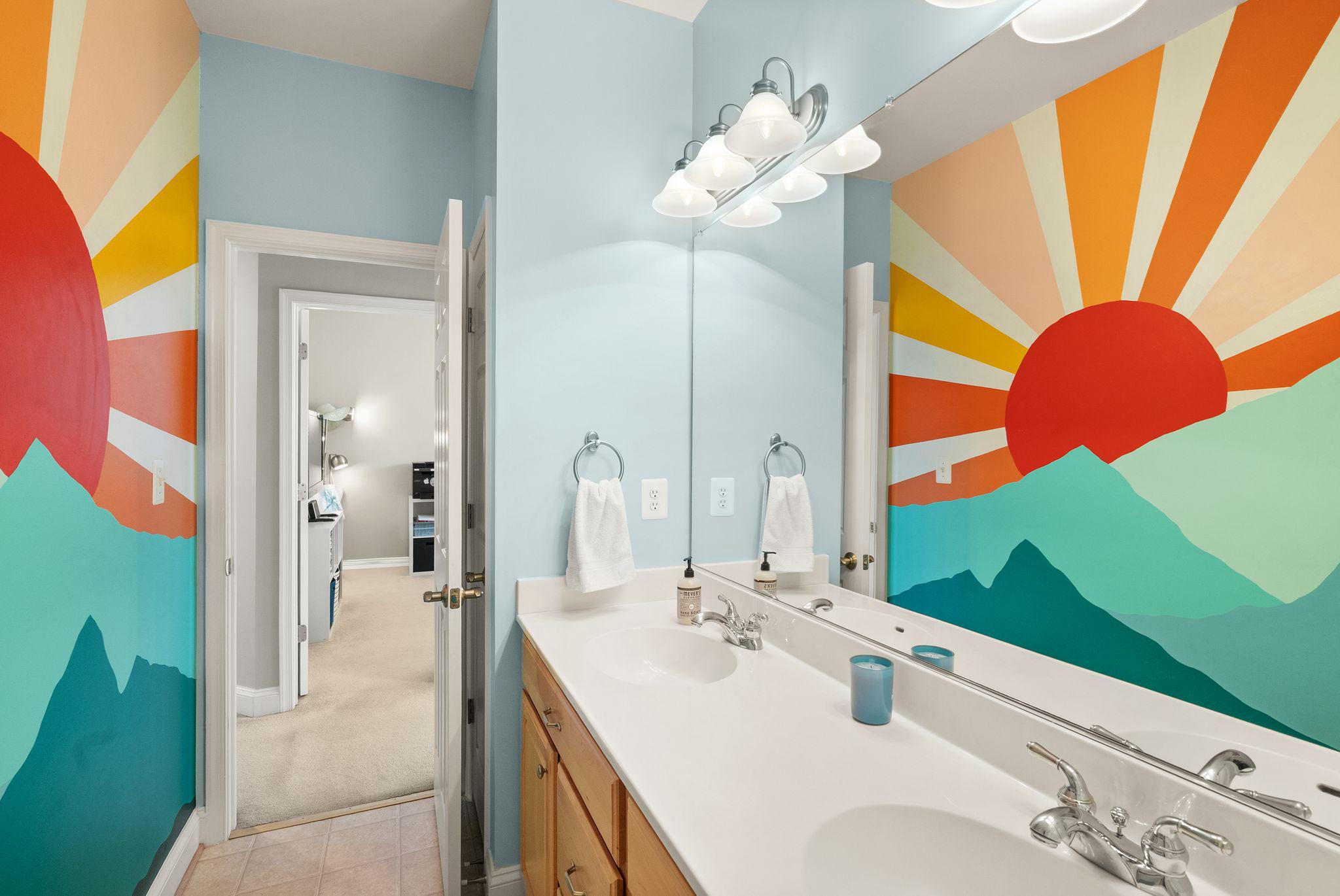 VILLAGE CASE - Residential