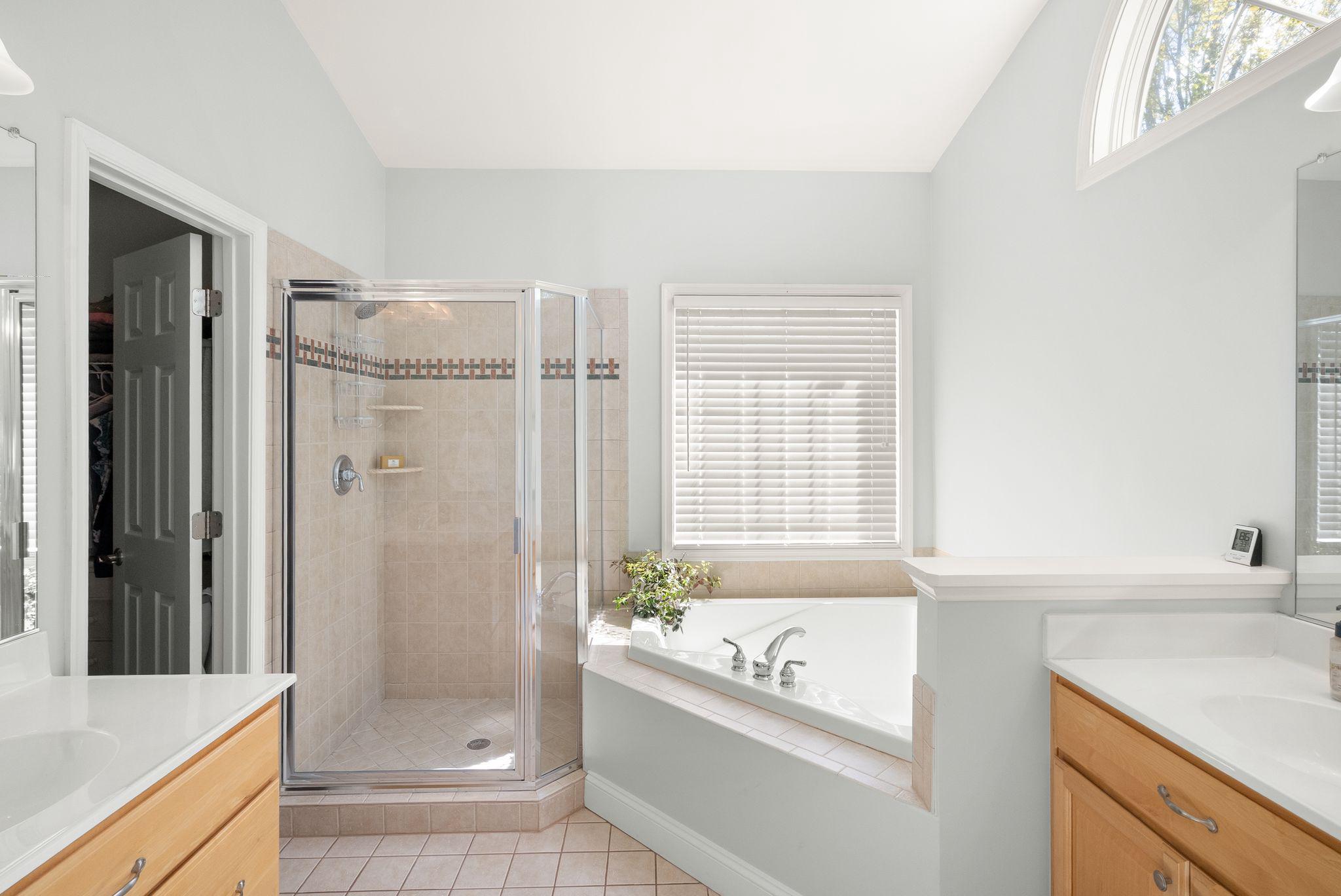 VILLAGE CASE - Residential