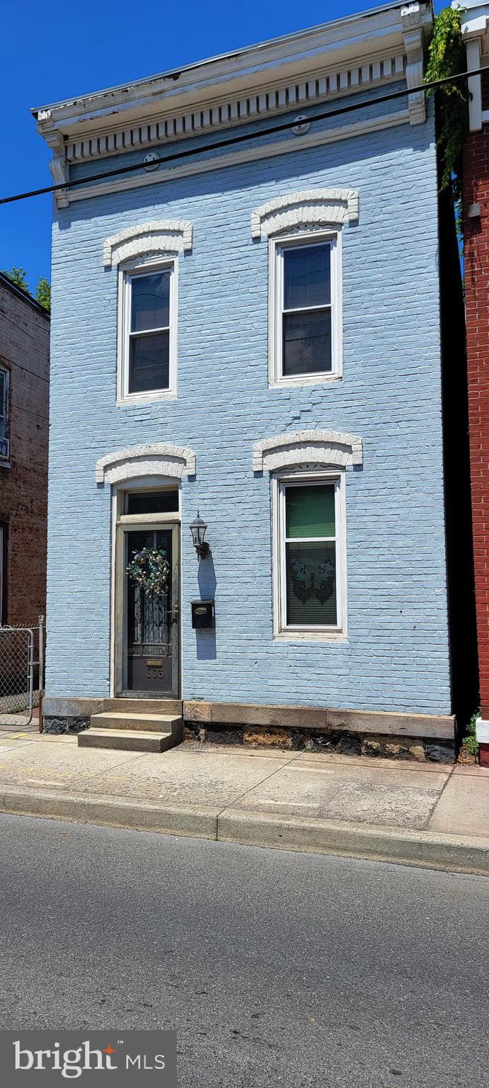 NORTH END - Residential