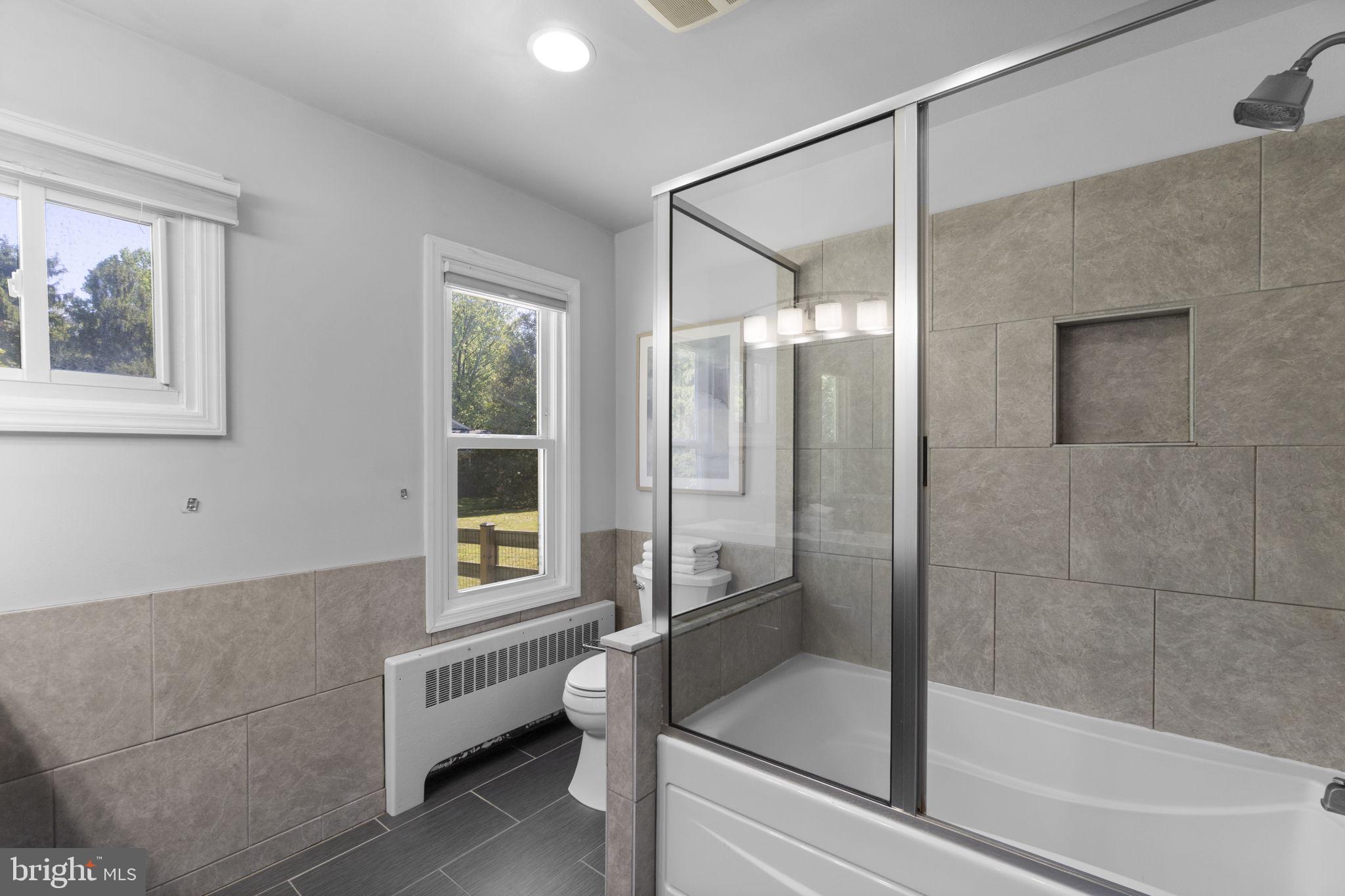 PIKESVILLE - Residential