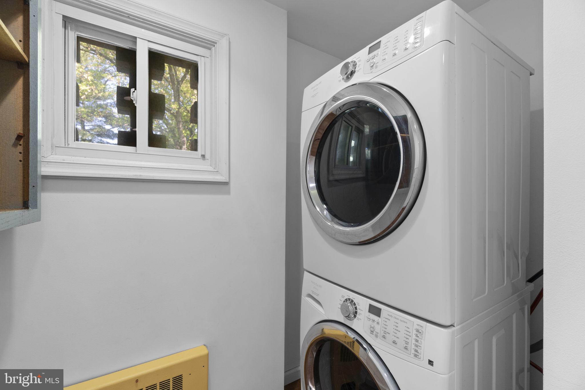 PIKESVILLE - Residential