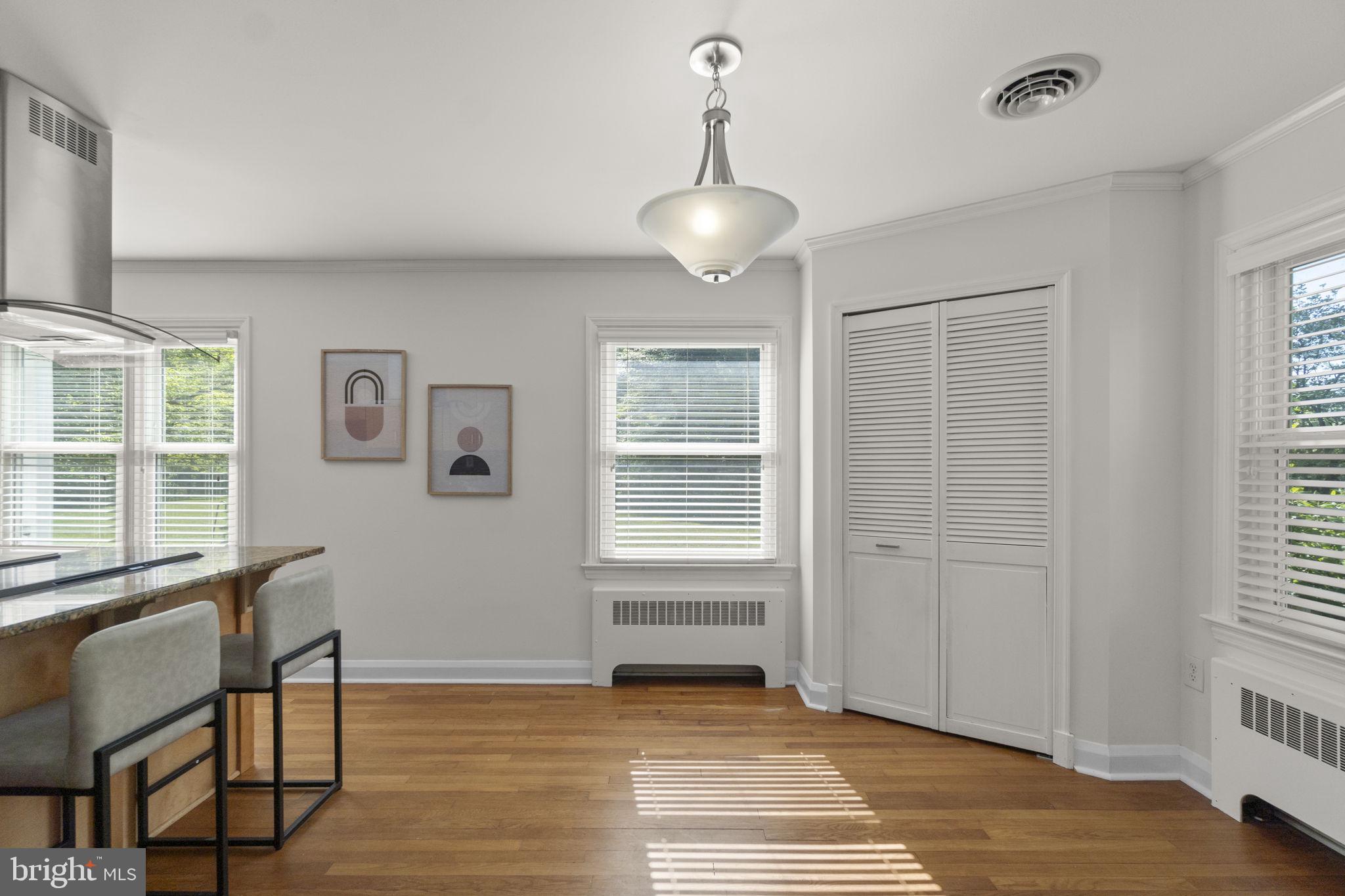 PIKESVILLE - Residential