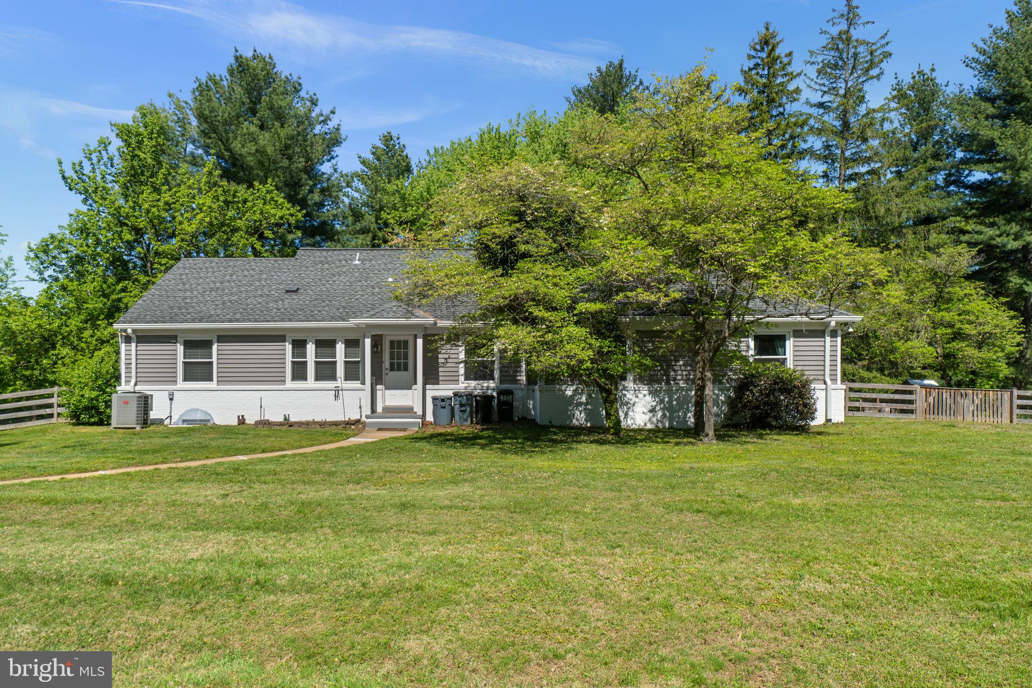 PIKESVILLE - Residential