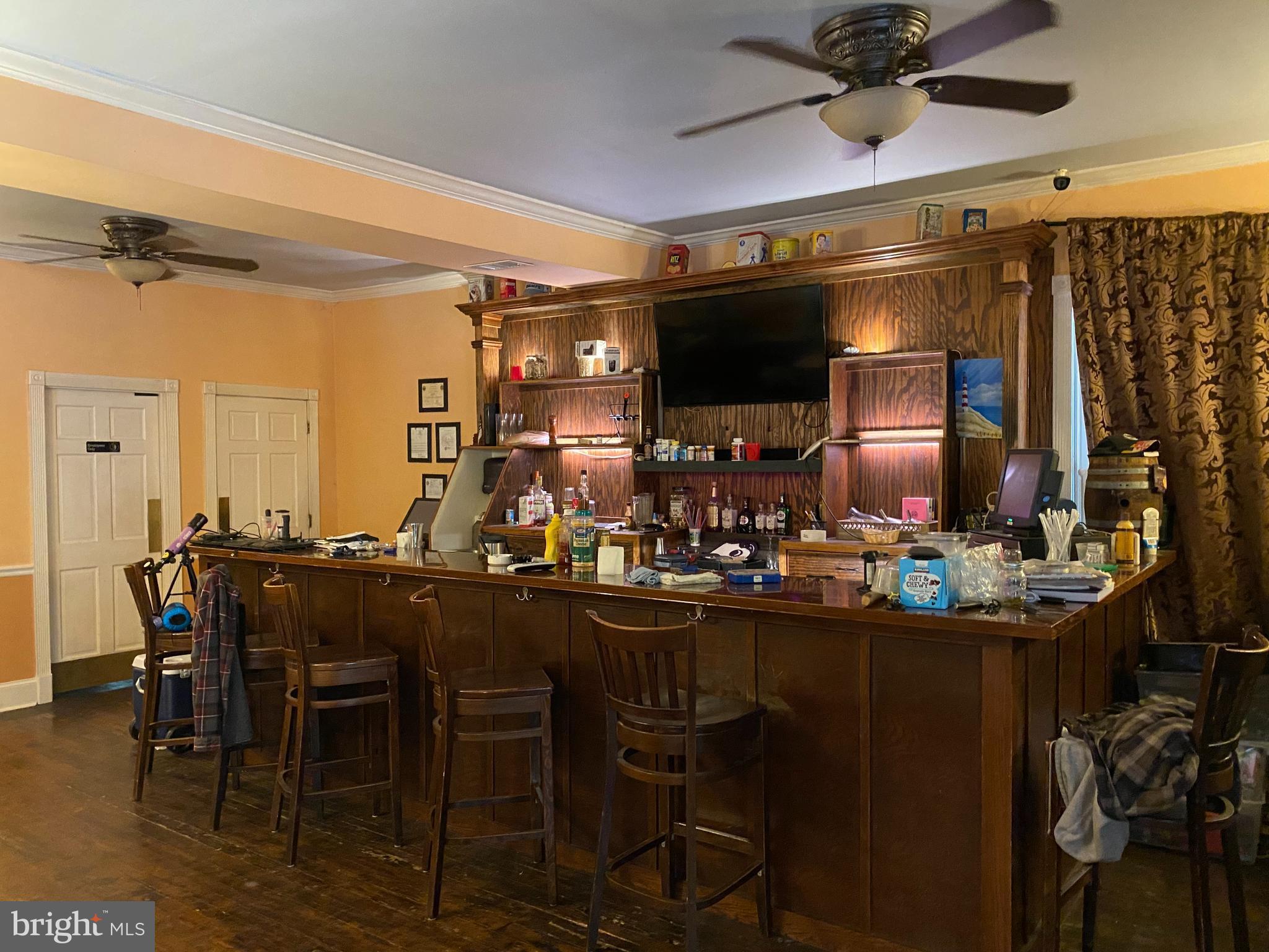 BRADDOCK HEIGHTS - Commercial Sale