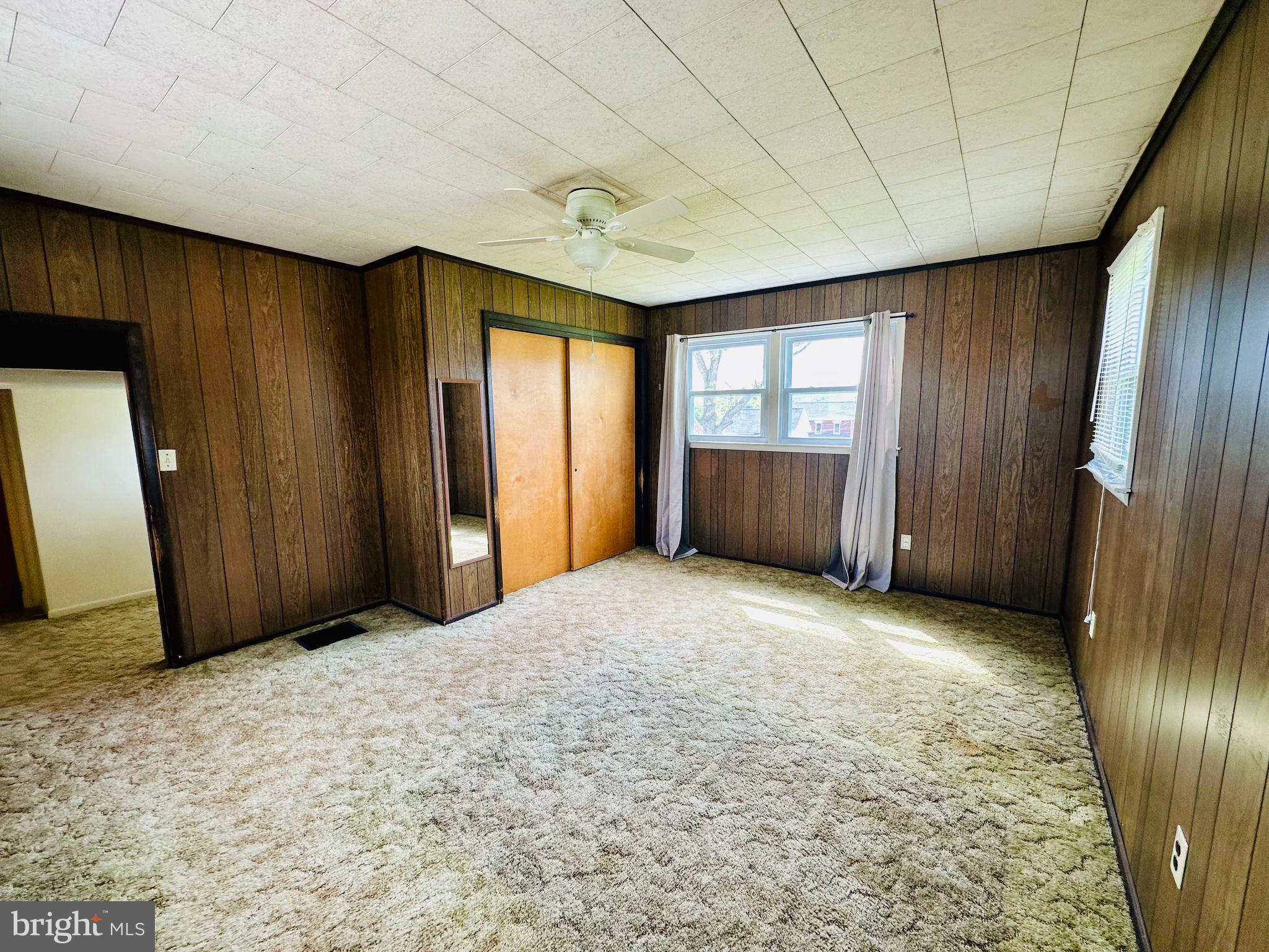 ABBOTTSTOWN - Residential