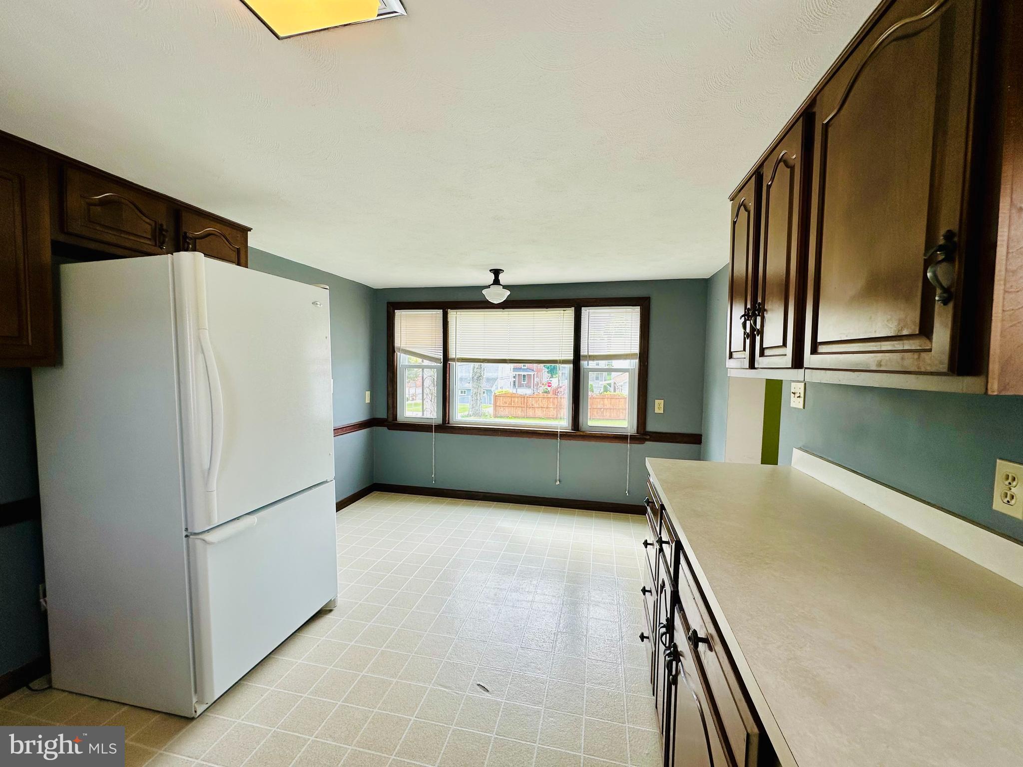 ABBOTTSTOWN - Residential