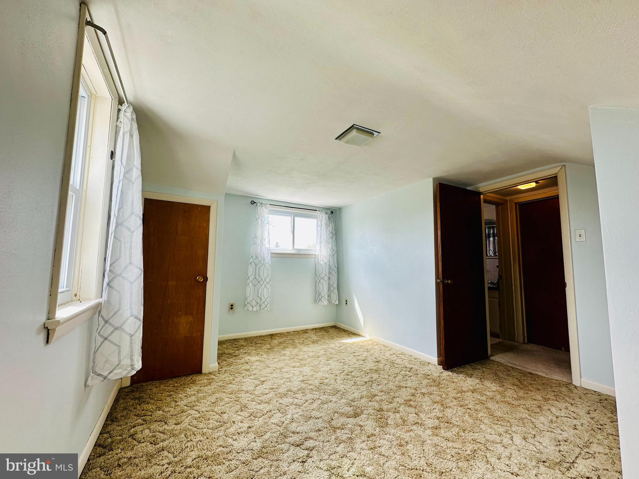 ABBOTTSTOWN - Residential