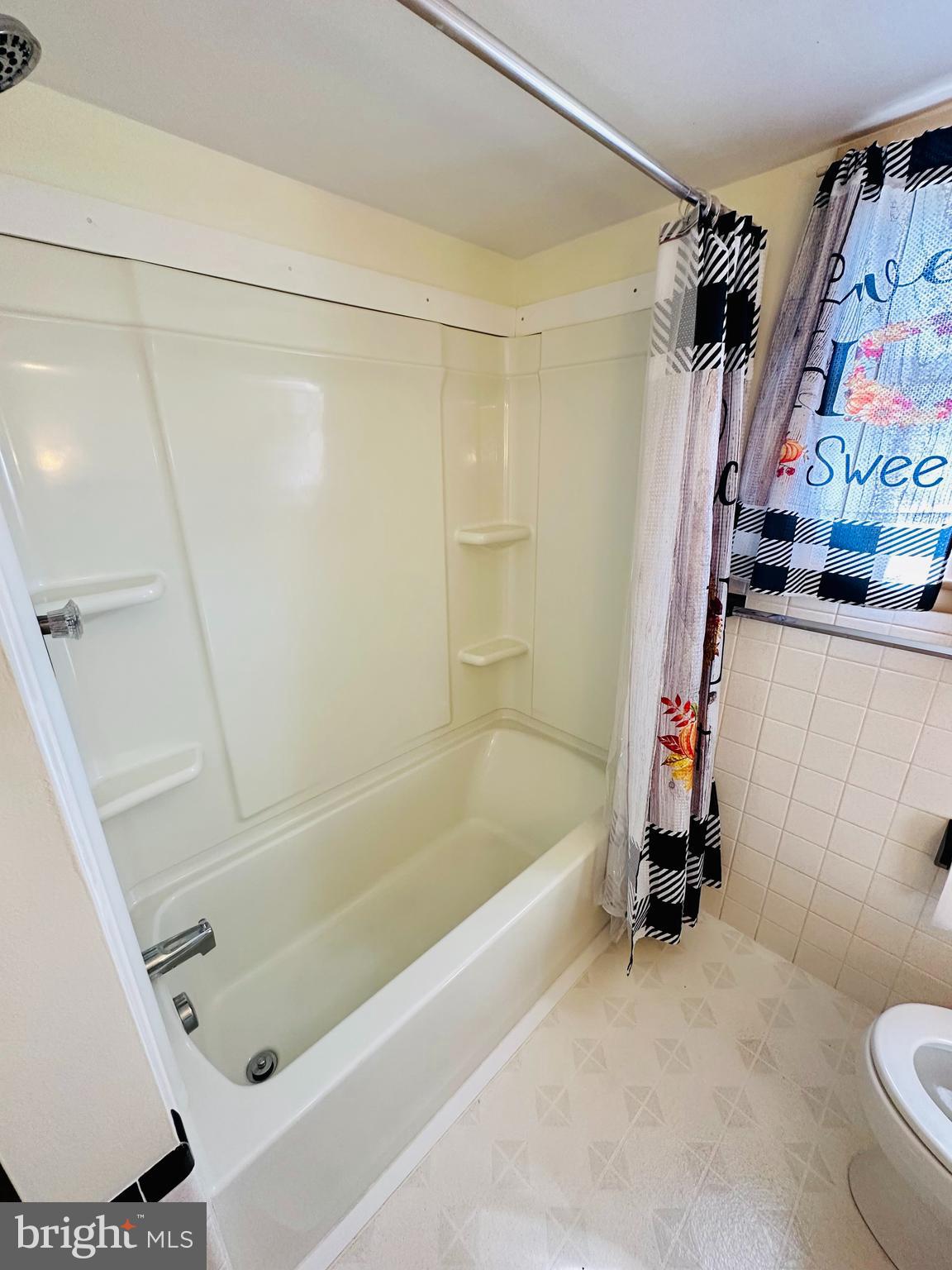 ABBOTTSTOWN - Residential