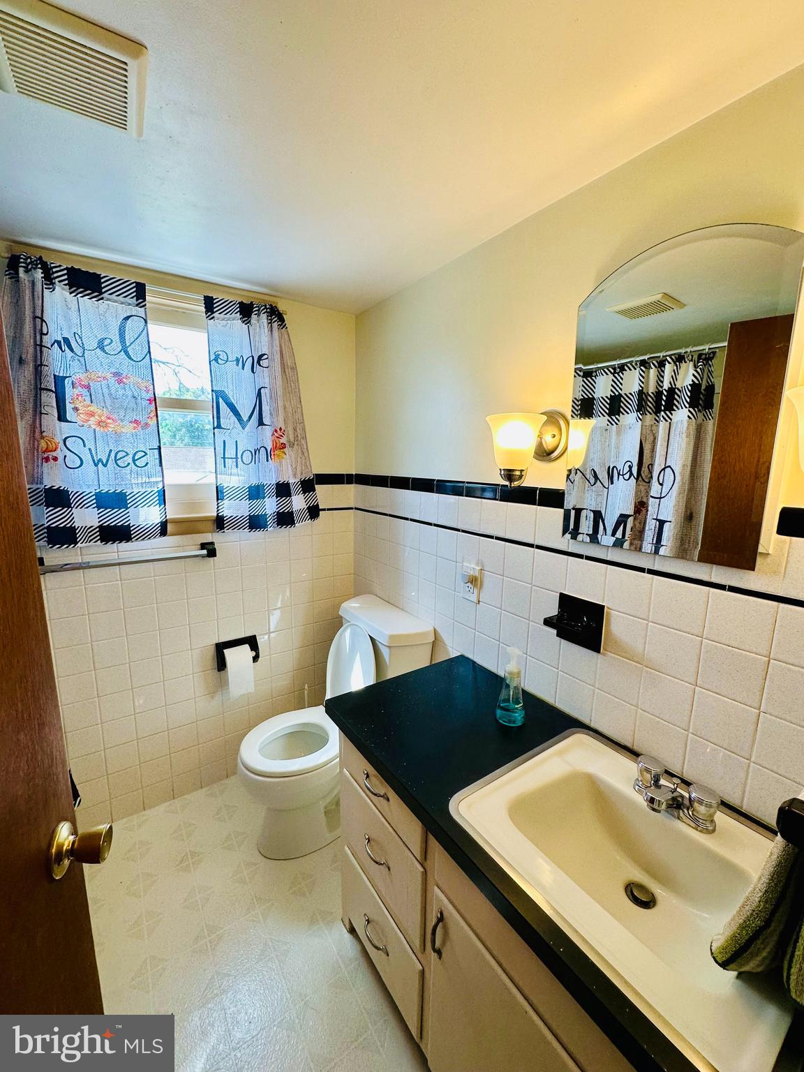 ABBOTTSTOWN - Residential