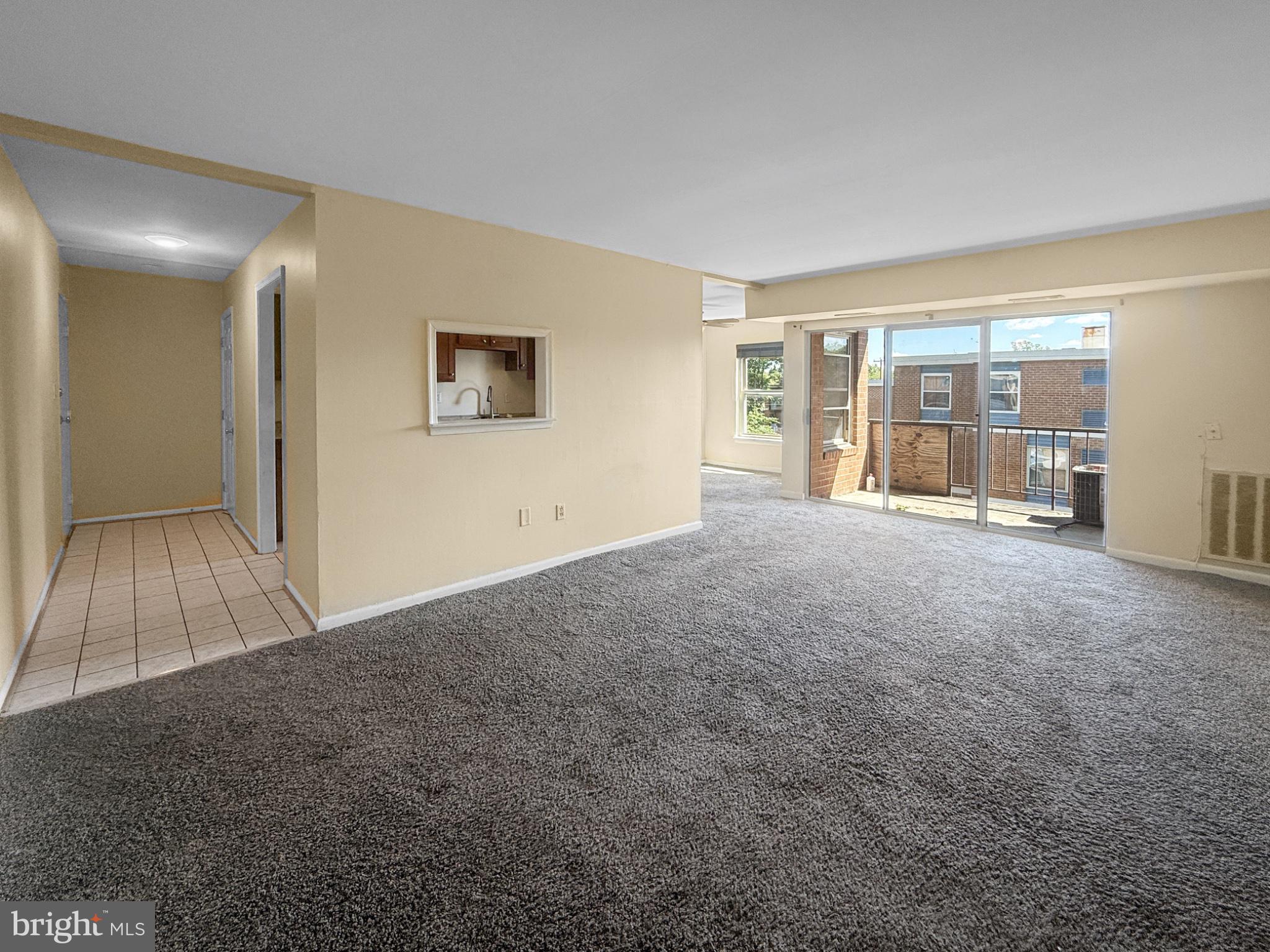 MARLOW TOWERS CONDOMINIUMS - Residential