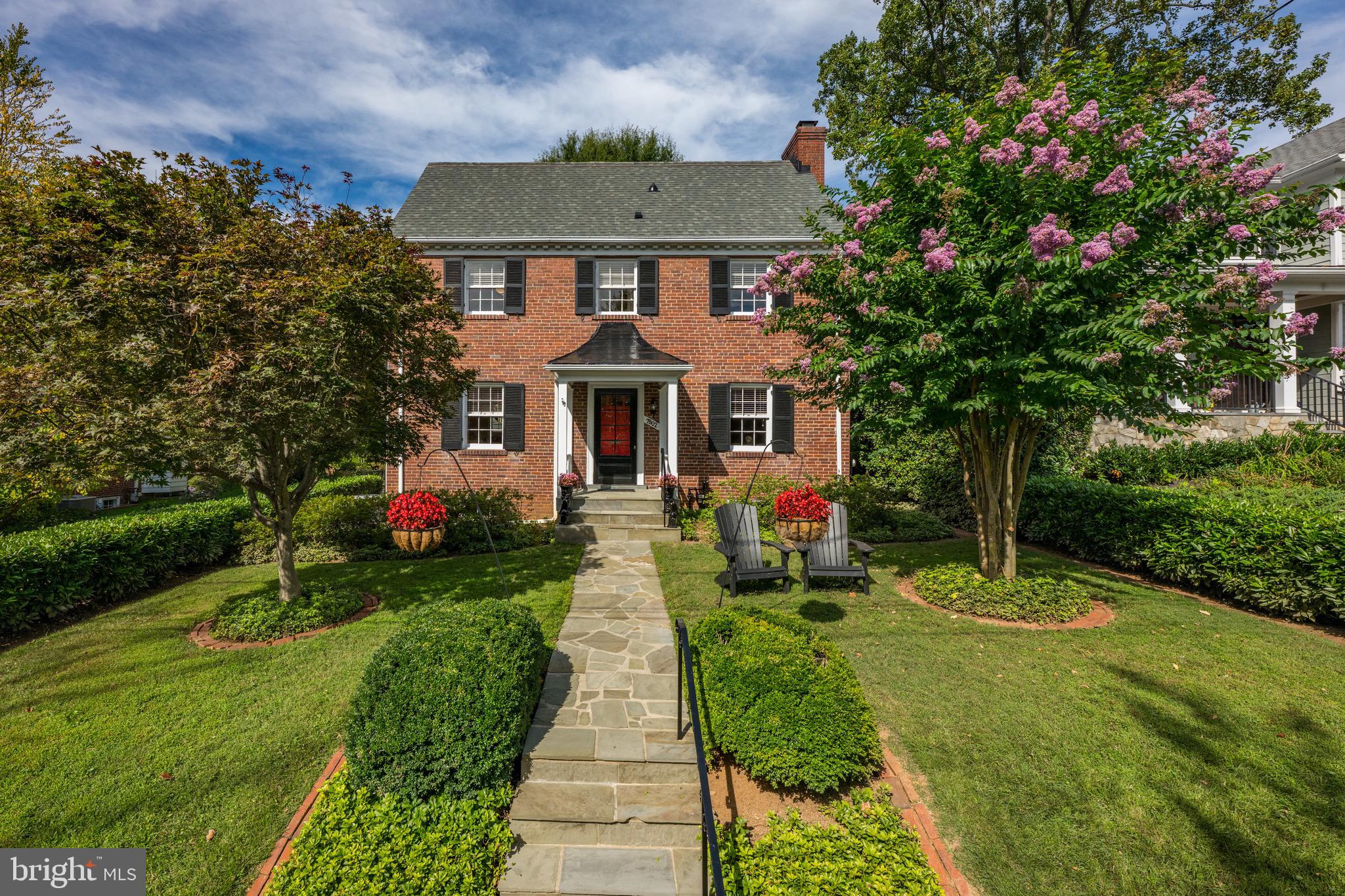 WHEATLEY HILLS - Residential