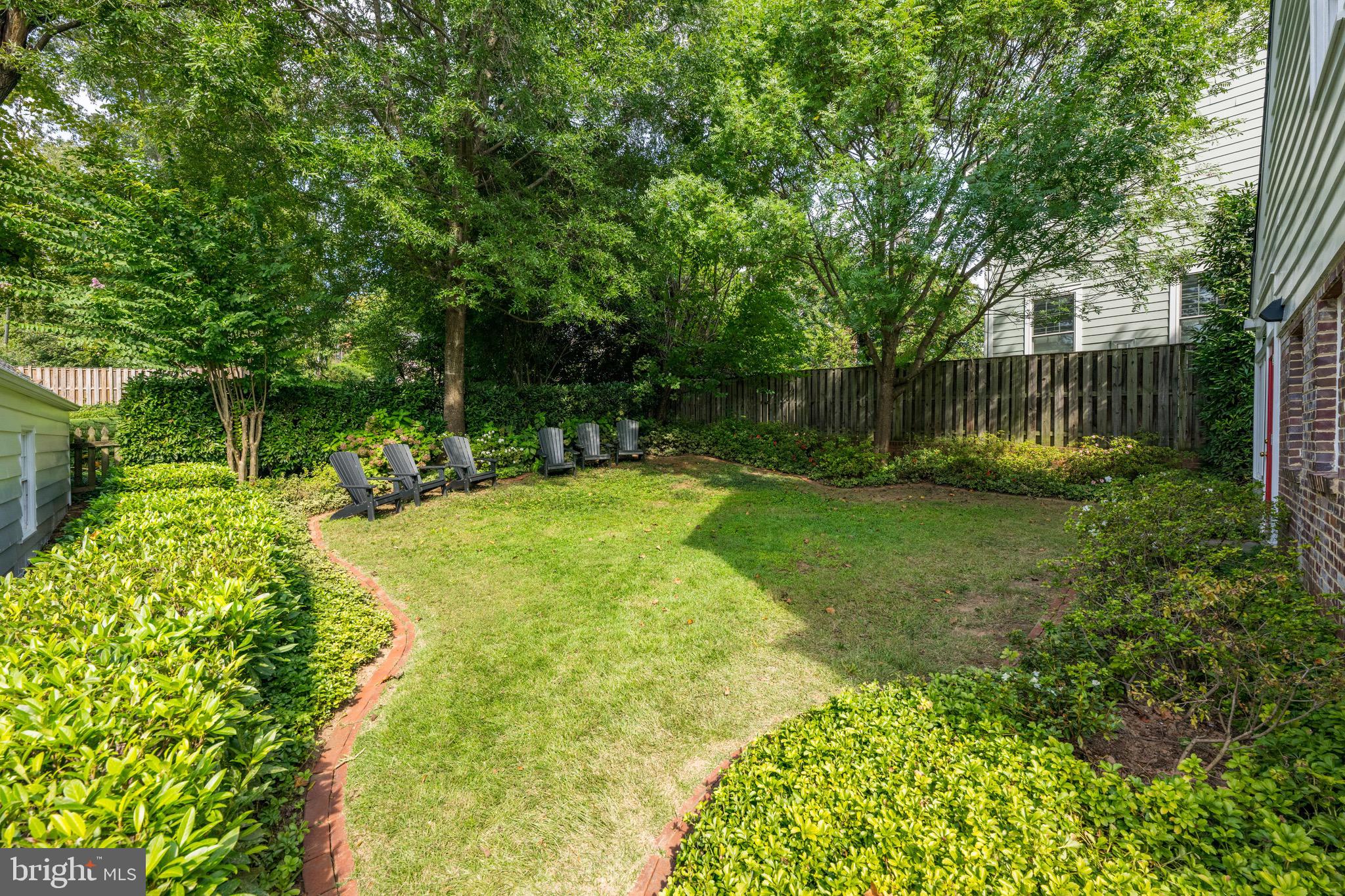 WHEATLEY HILLS - Residential