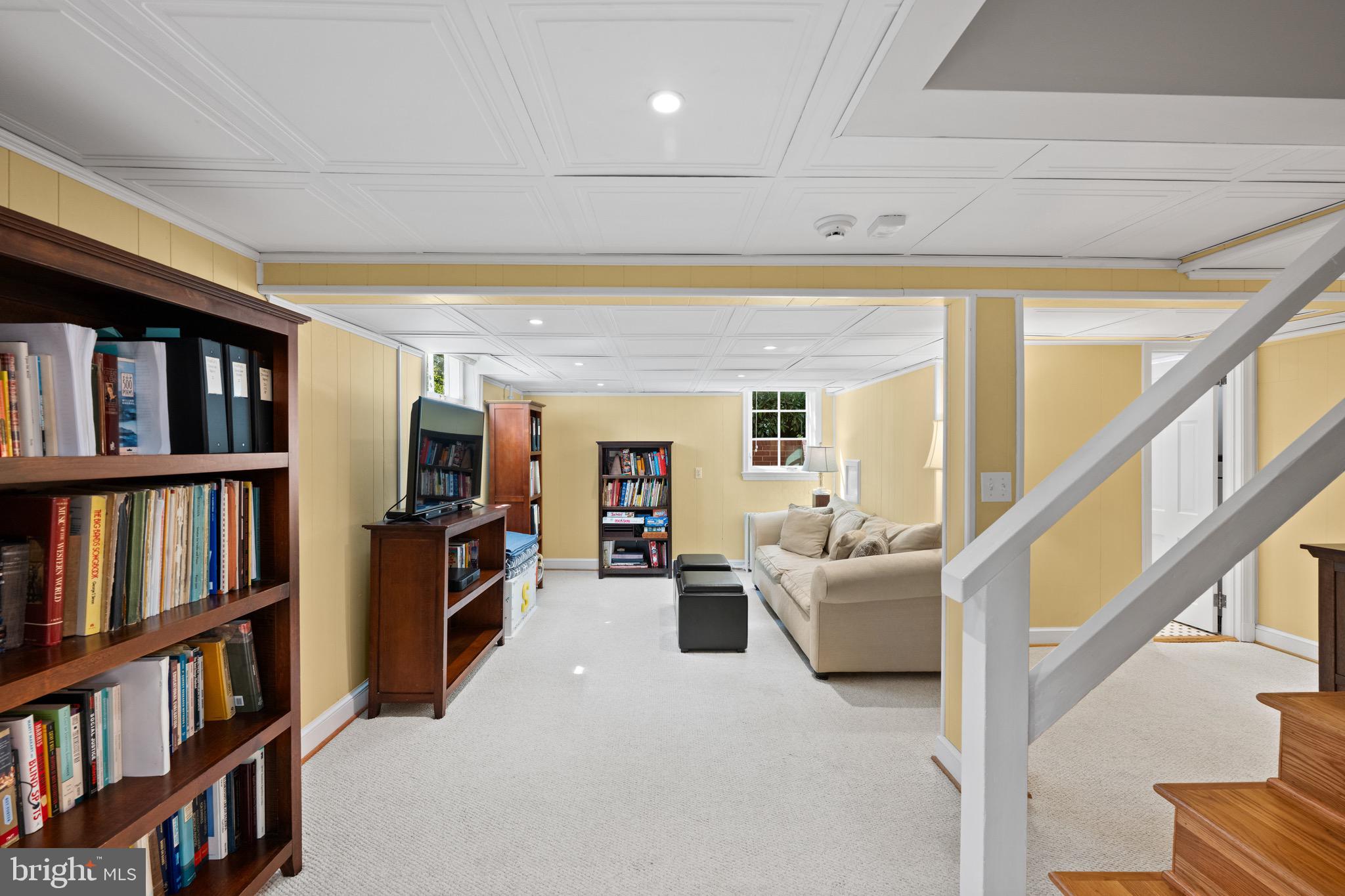 WHEATLEY HILLS - Residential