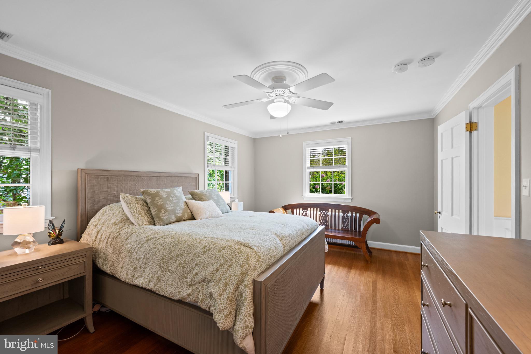 WHEATLEY HILLS - Residential