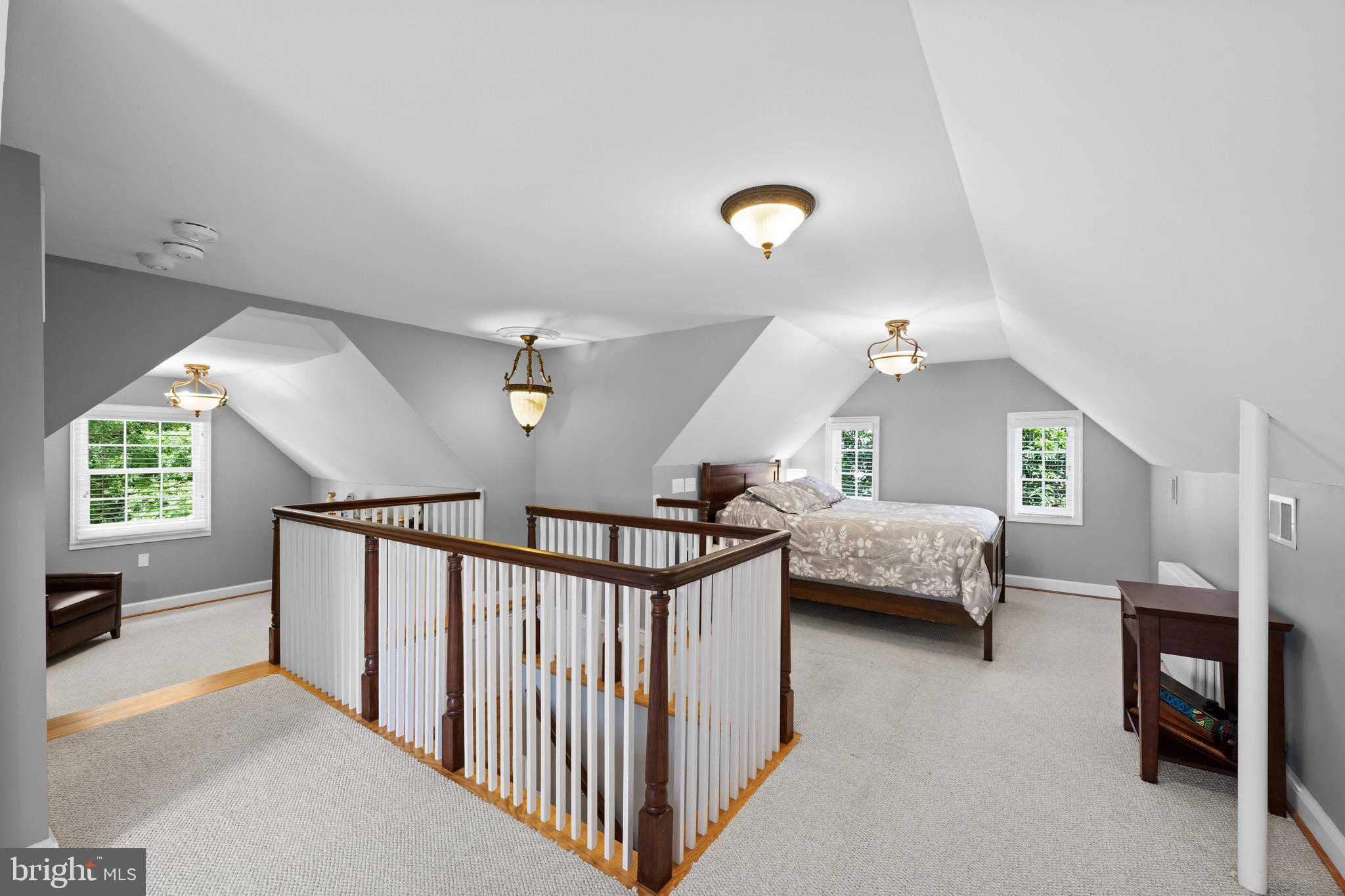 WHEATLEY HILLS - Residential