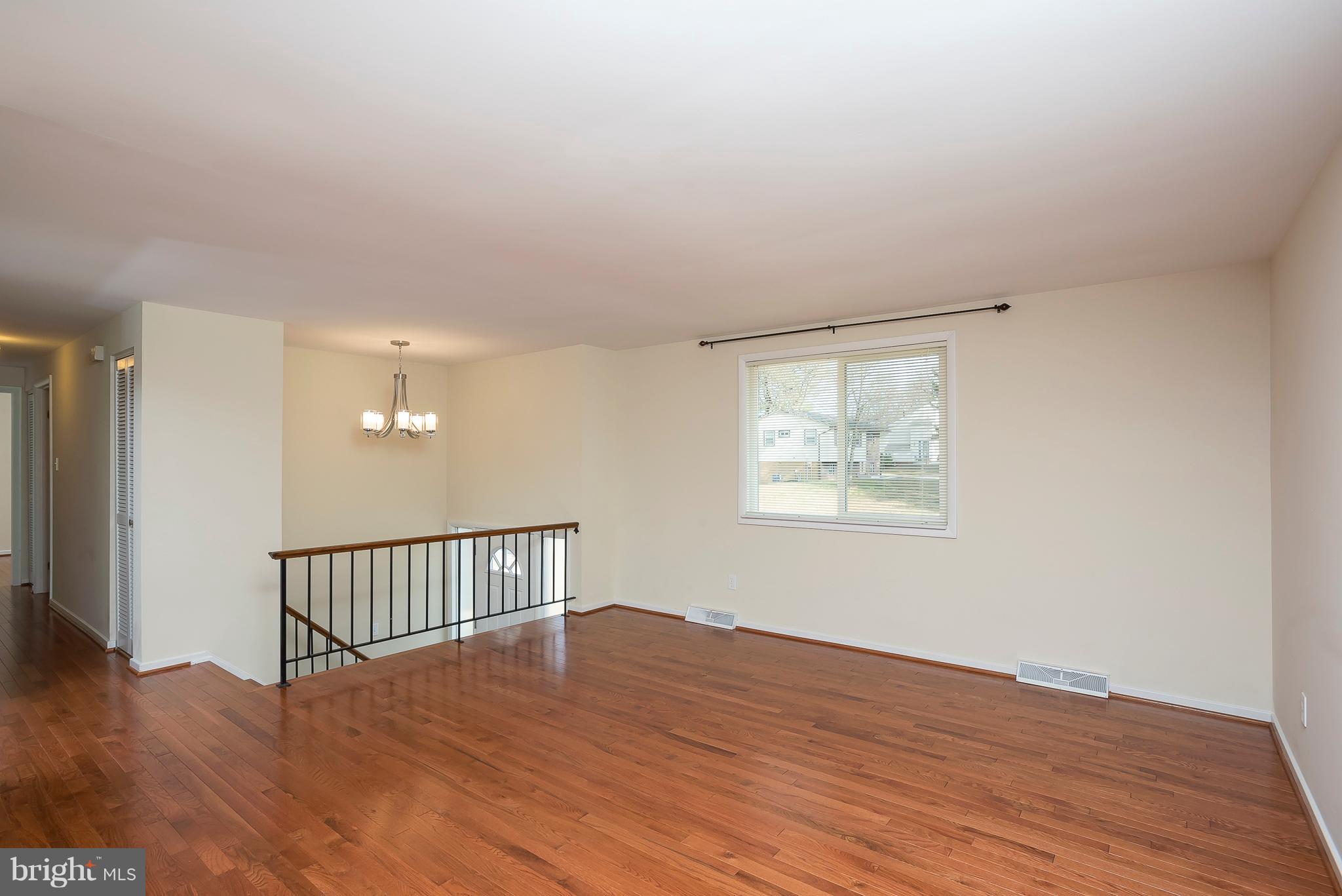 LONGFELLOW - Residential