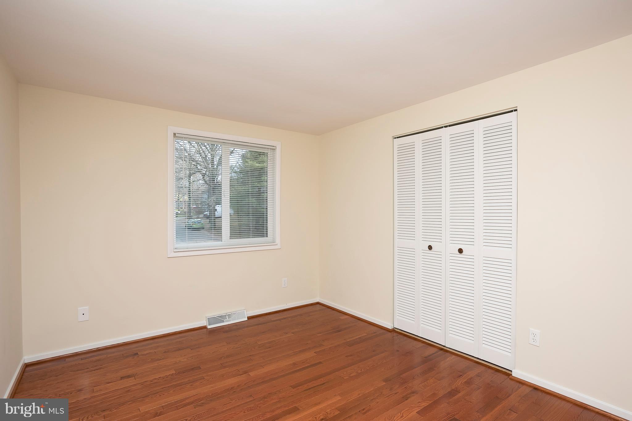 LONGFELLOW - Residential