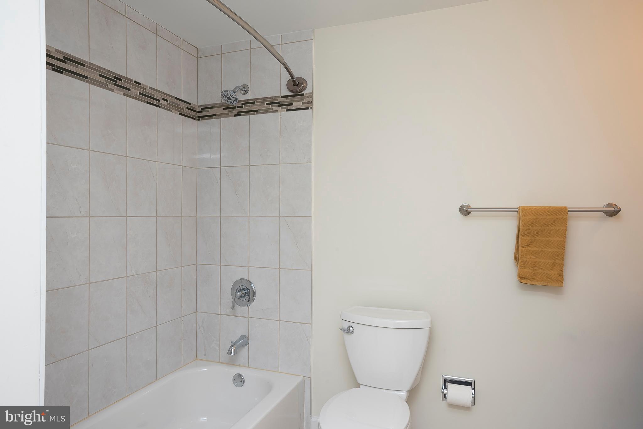 LONGFELLOW - Residential