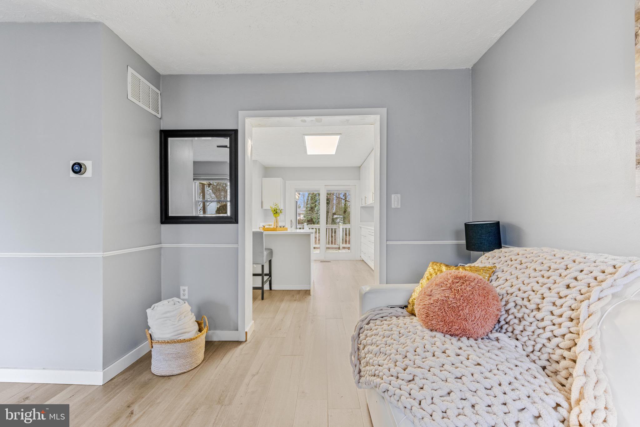 CHELSEA BEACH - Residential