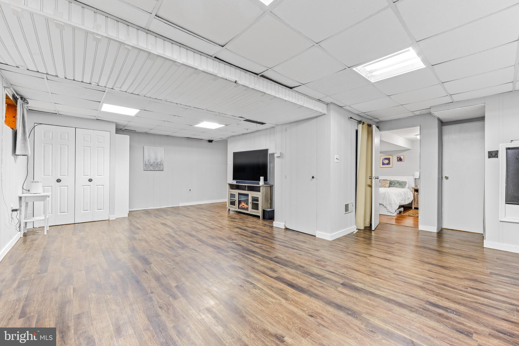 CHELSEA BEACH - Residential