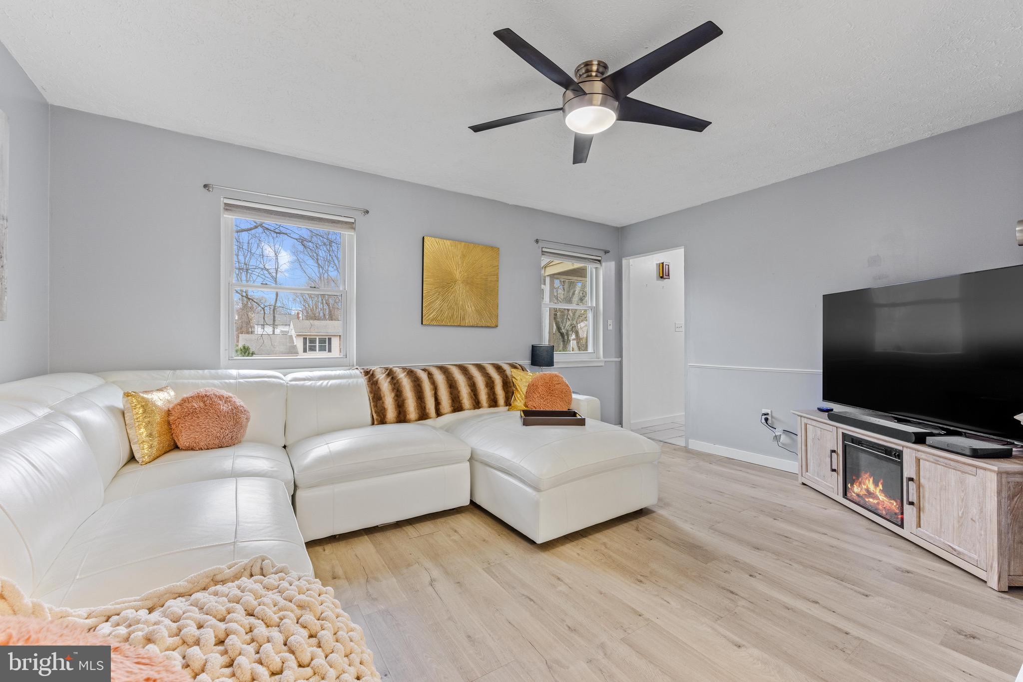 CHELSEA BEACH - Residential