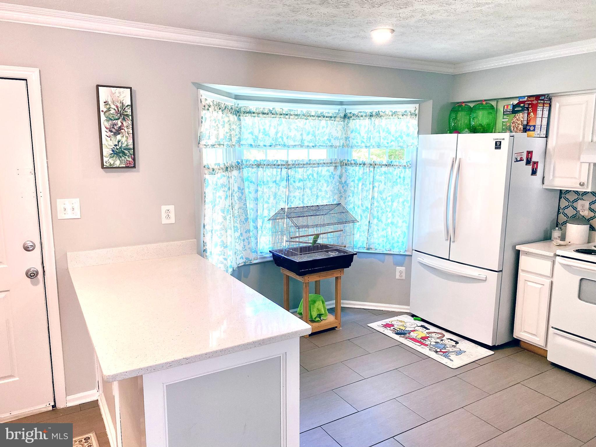 GUNNERS LAKE VILLAGE - Residential